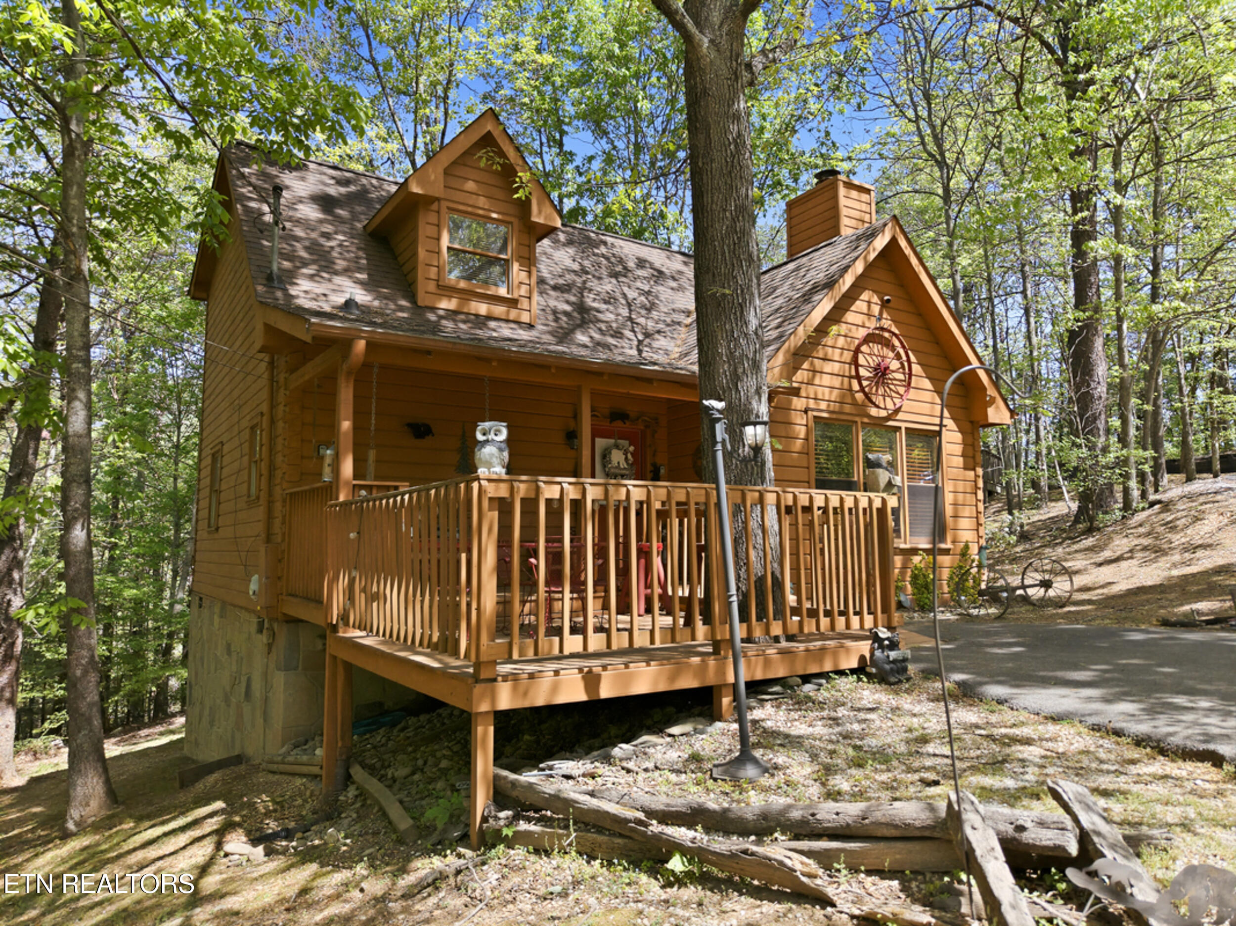 3513 Country Pines Way Sevierville TN 37876