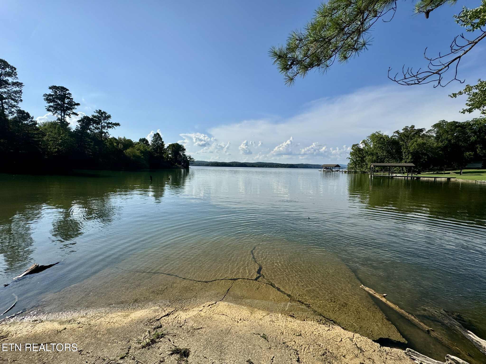 105 Lakeshore View Drive Kingston TN 37763