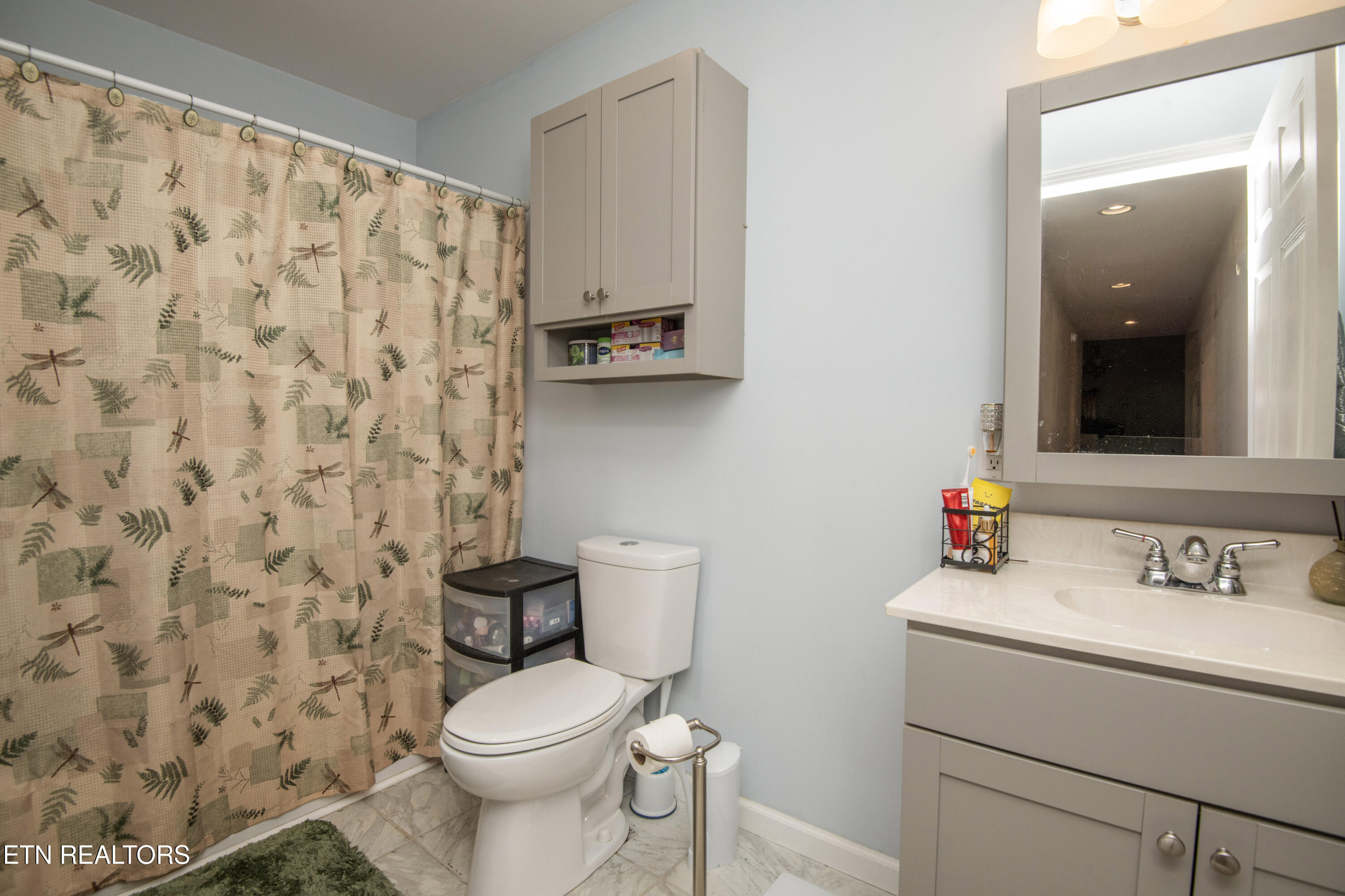 777 Cress Lane Lenoir City TN 37772