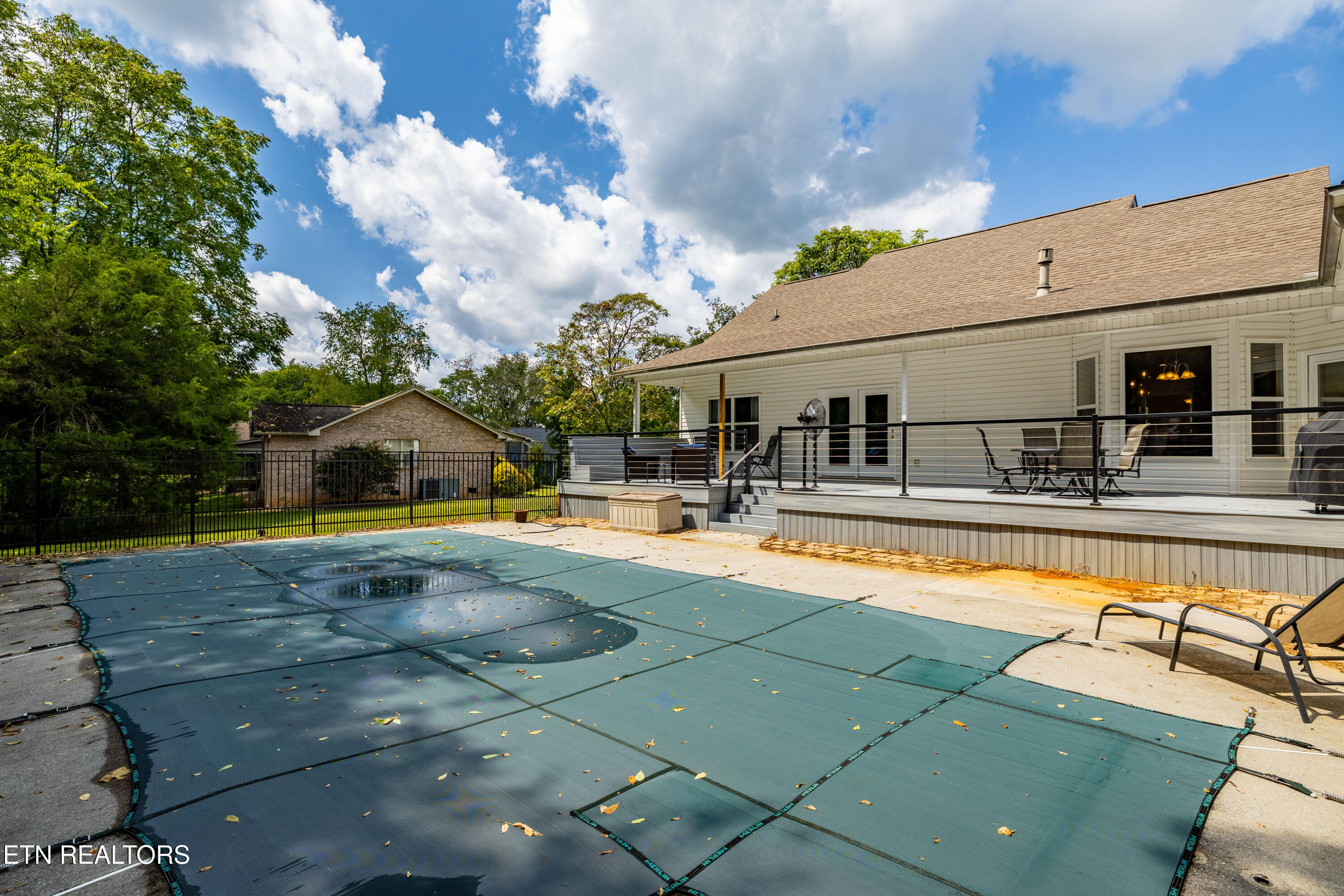 1812 Crazy Horse Drive Maryville TN 37801