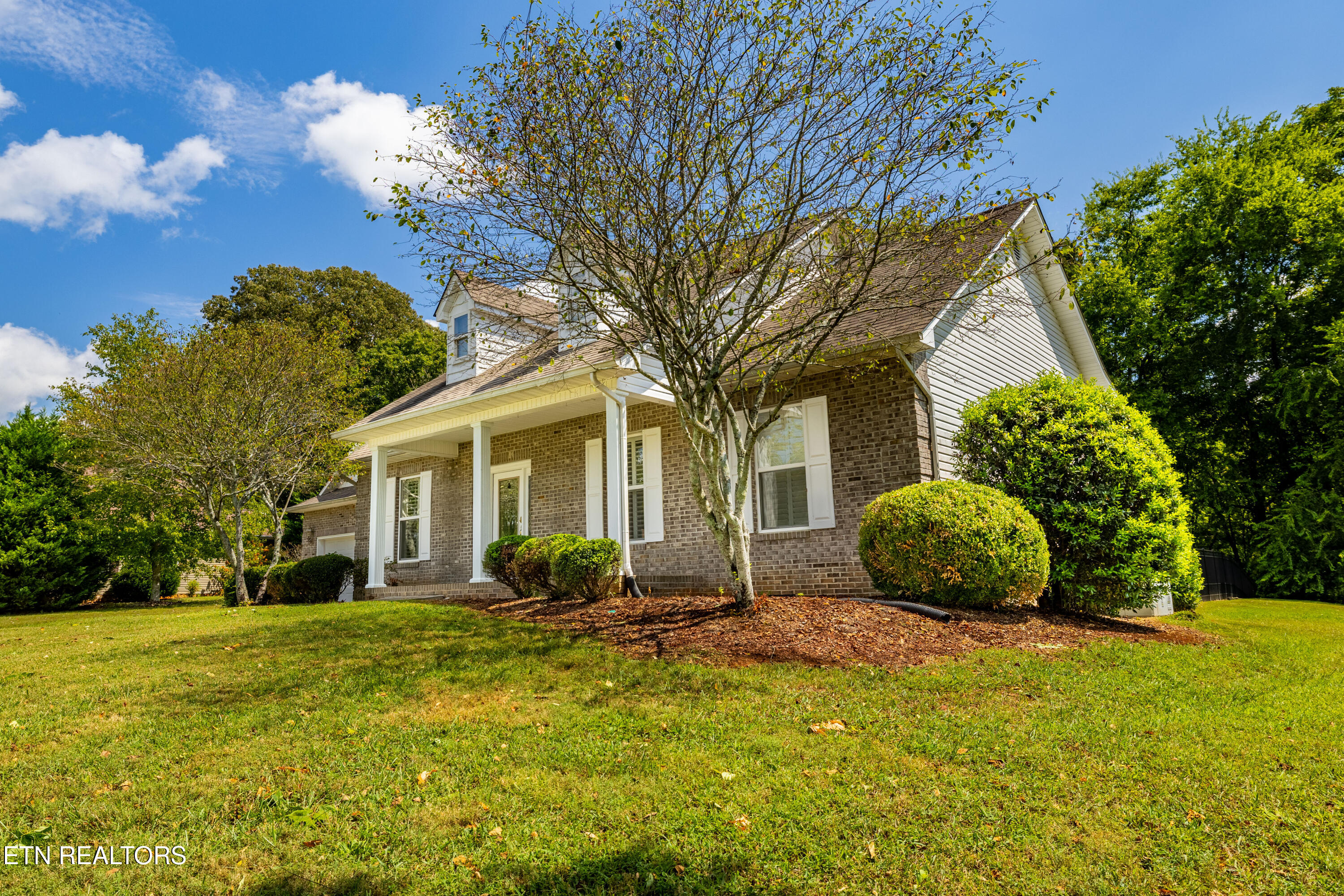 1812 Crazy Horse Drive Maryville TN 37801