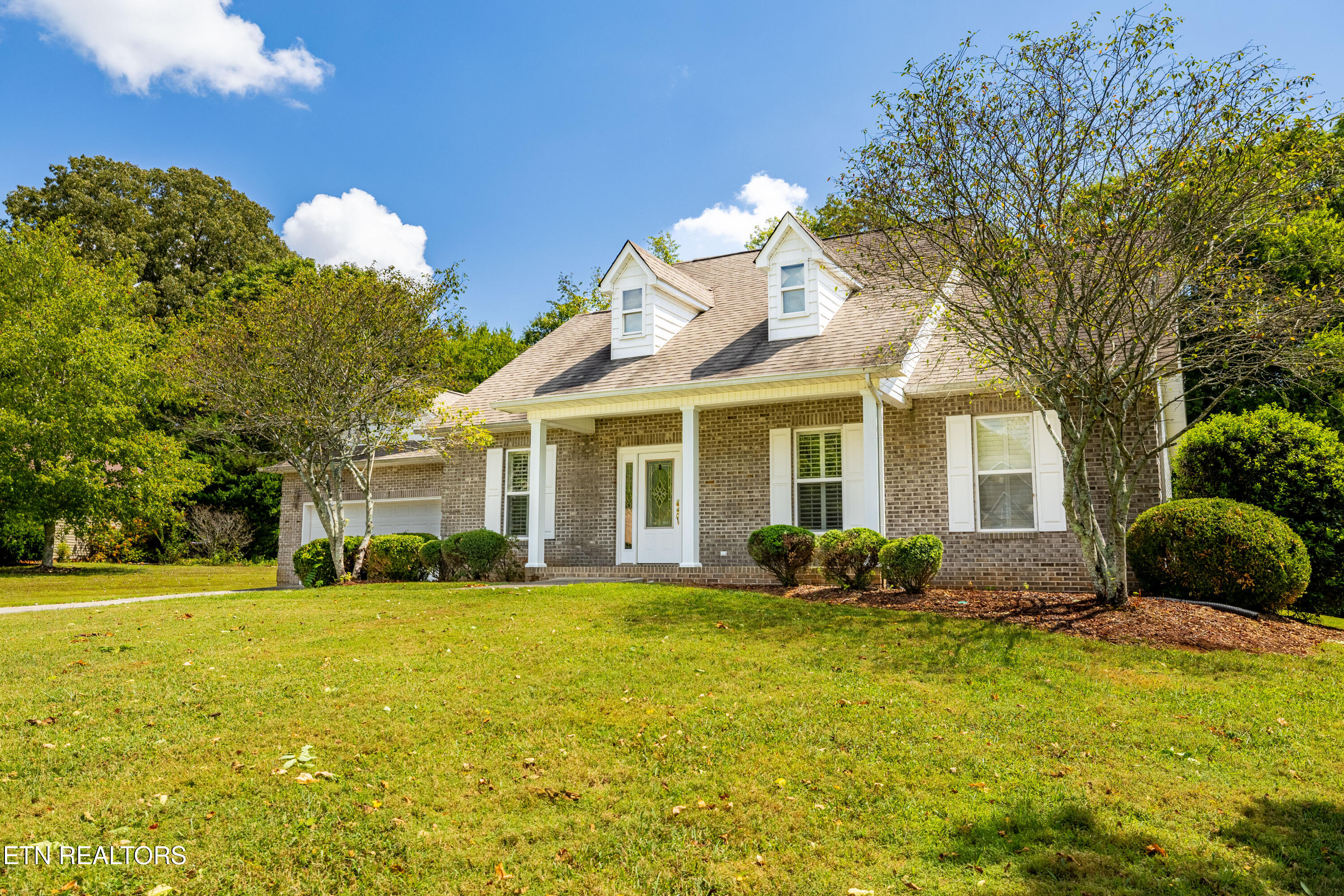 1812 Crazy Horse Drive Maryville TN 37801
