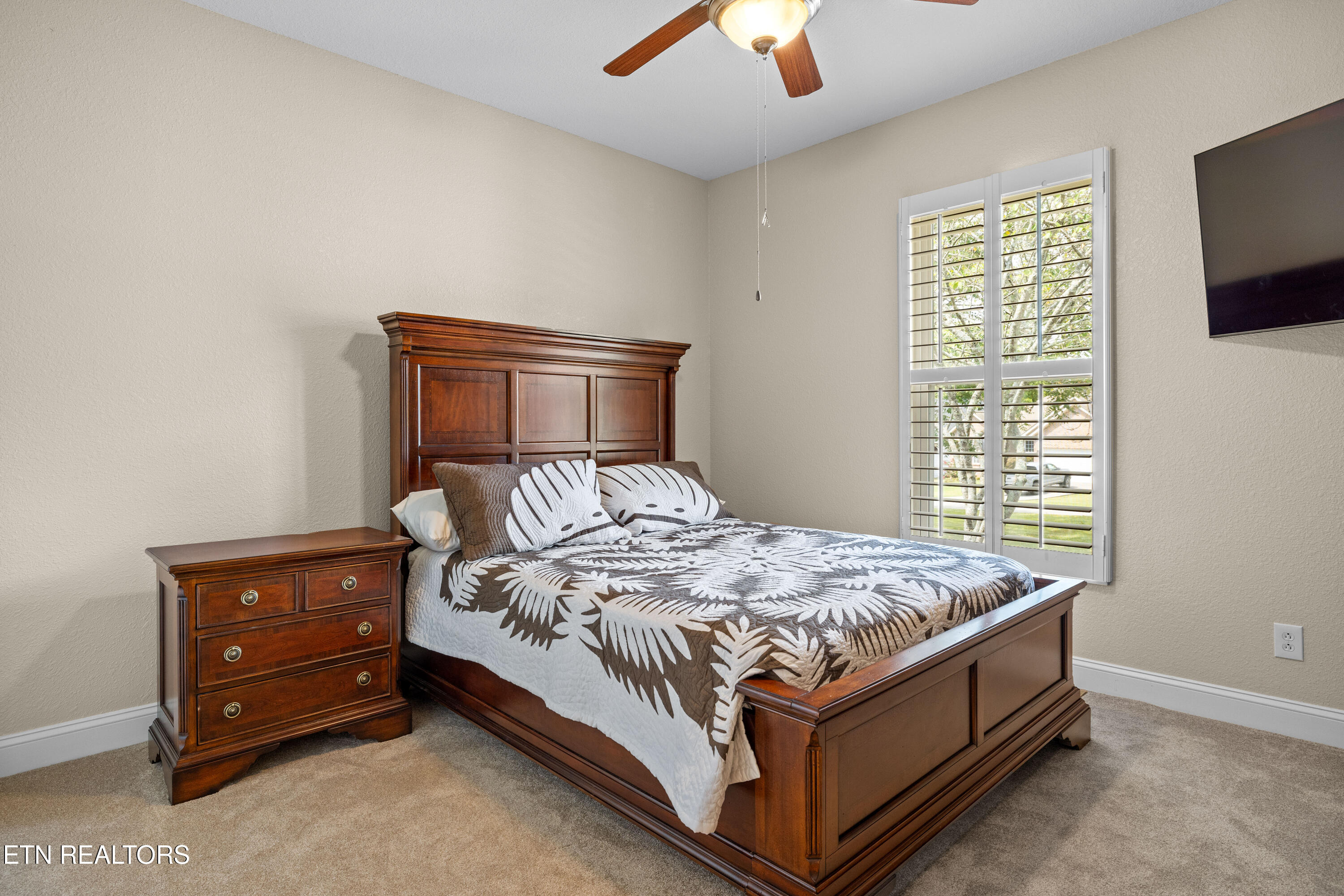 1812 Crazy Horse Drive Maryville TN 37801