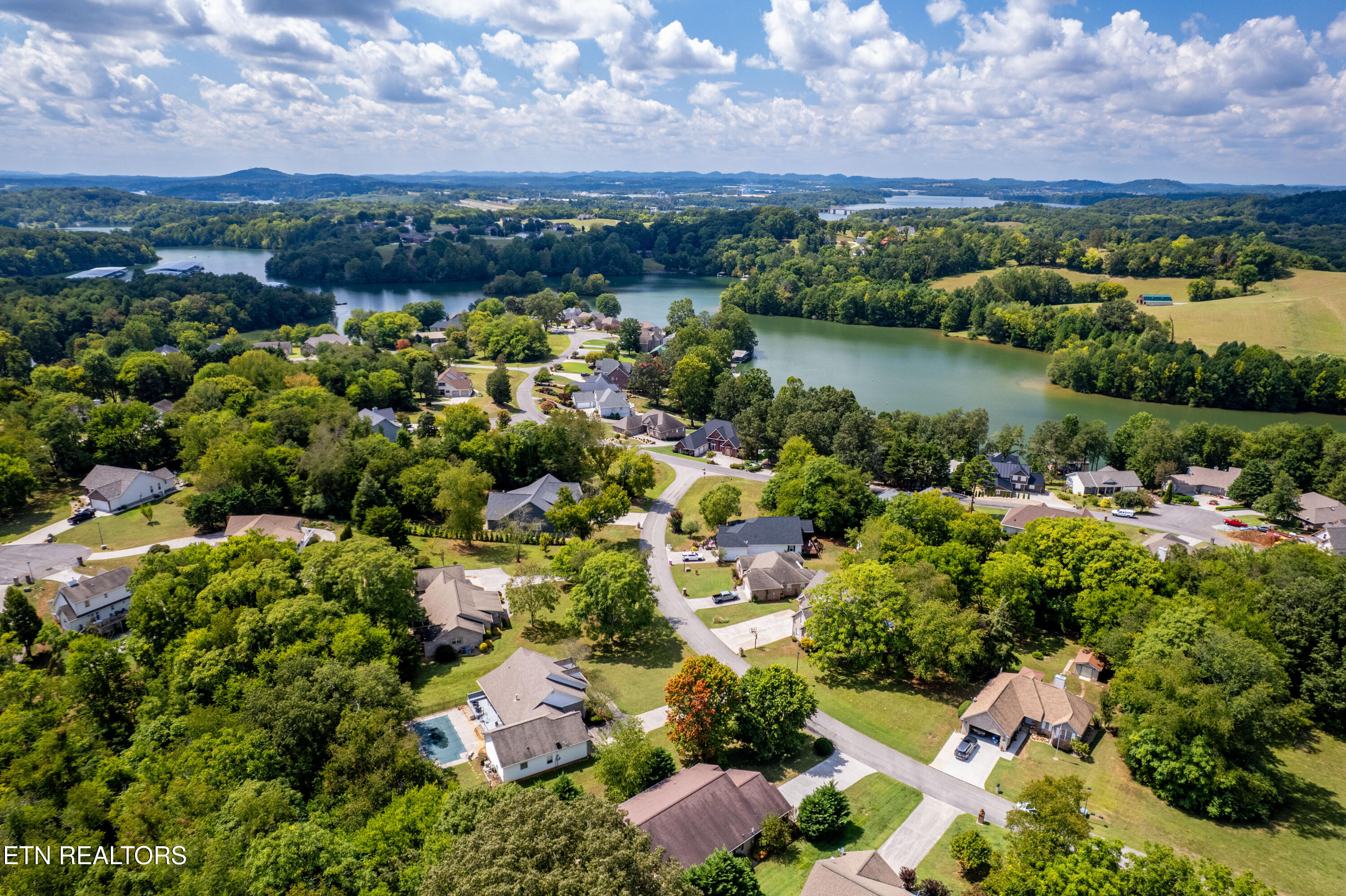 1812 Crazy Horse Drive Maryville TN 37801