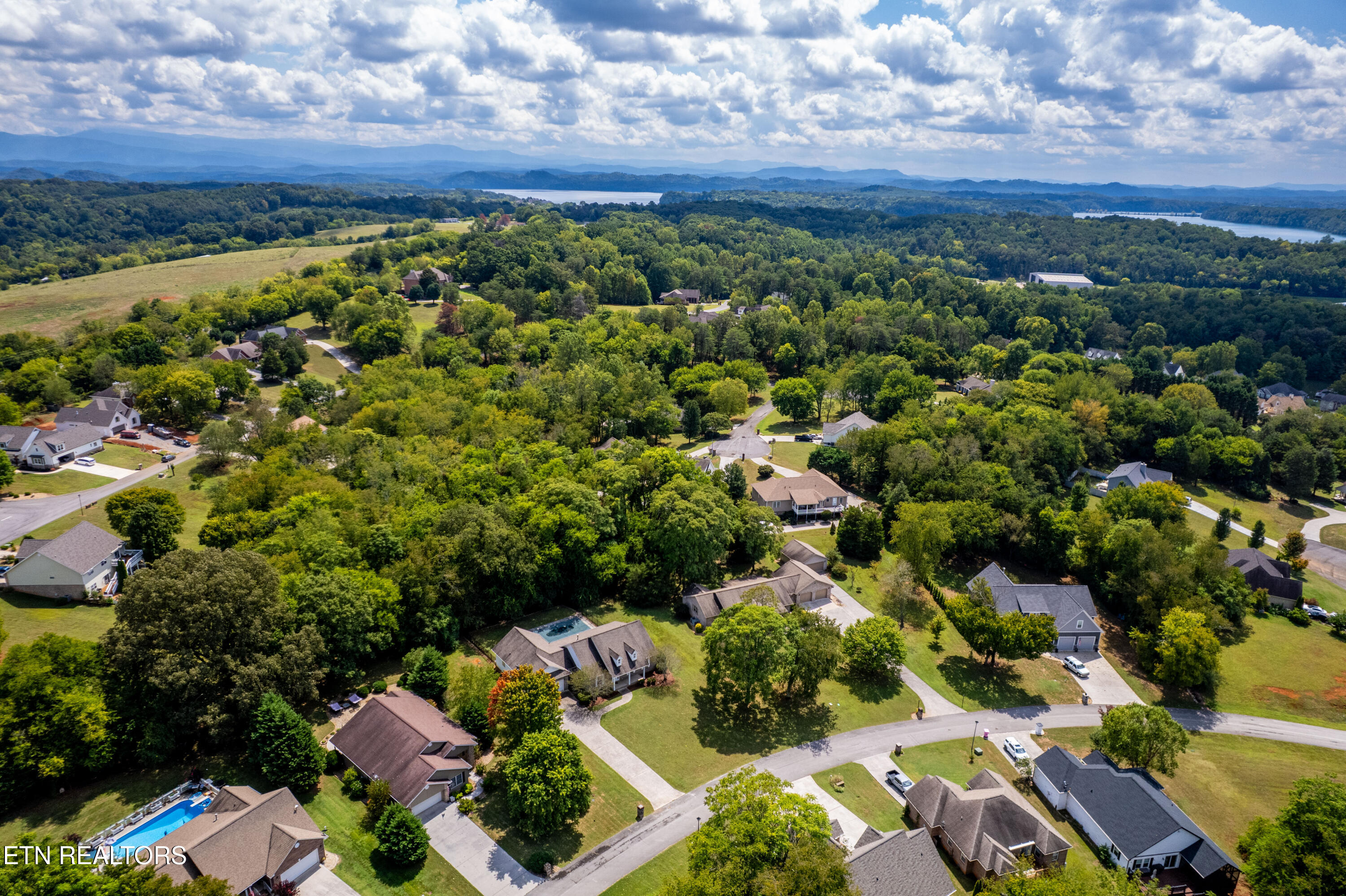1812 Crazy Horse Drive Maryville TN 37801