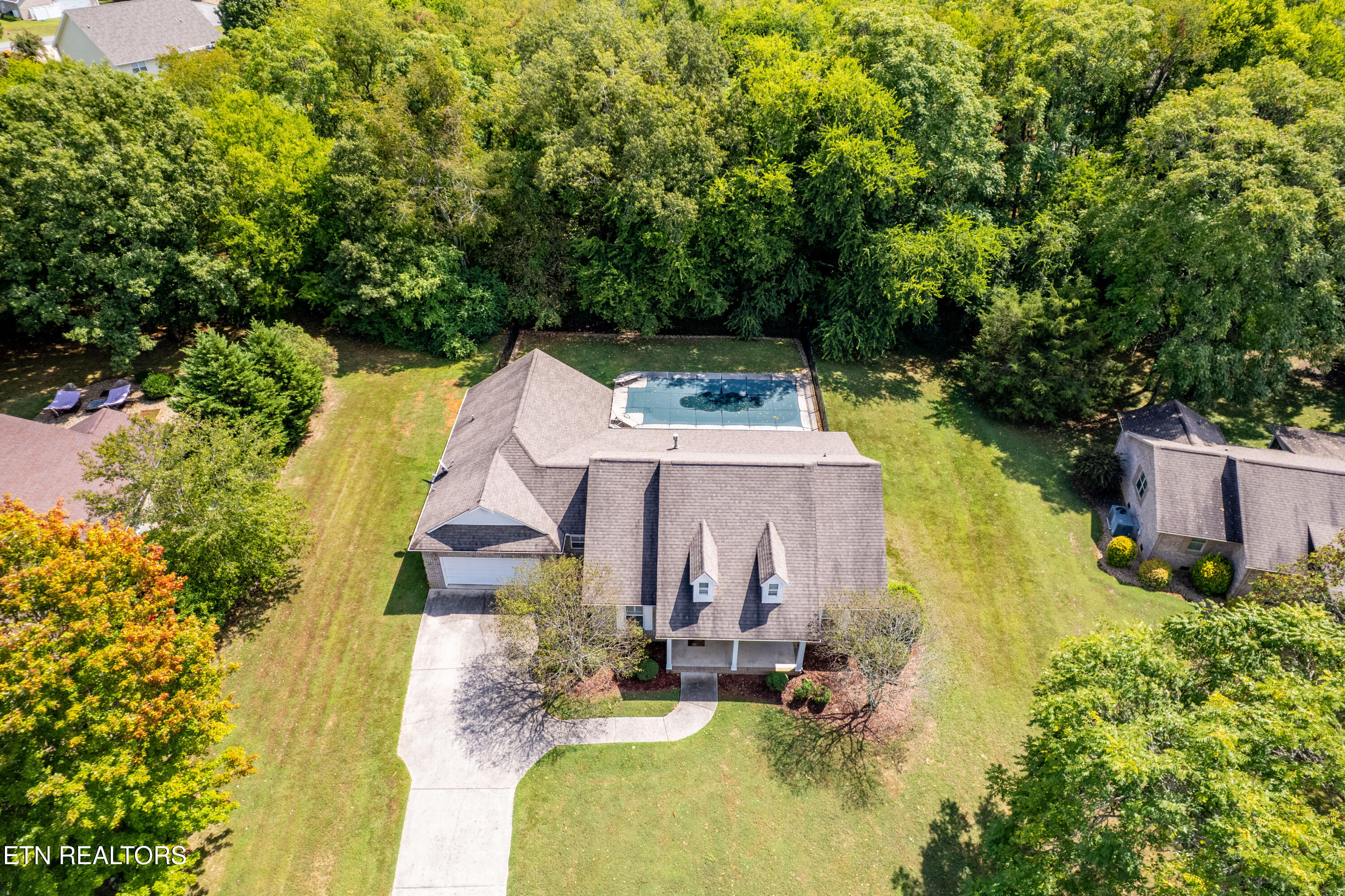 1812 Crazy Horse Drive Maryville TN 37801