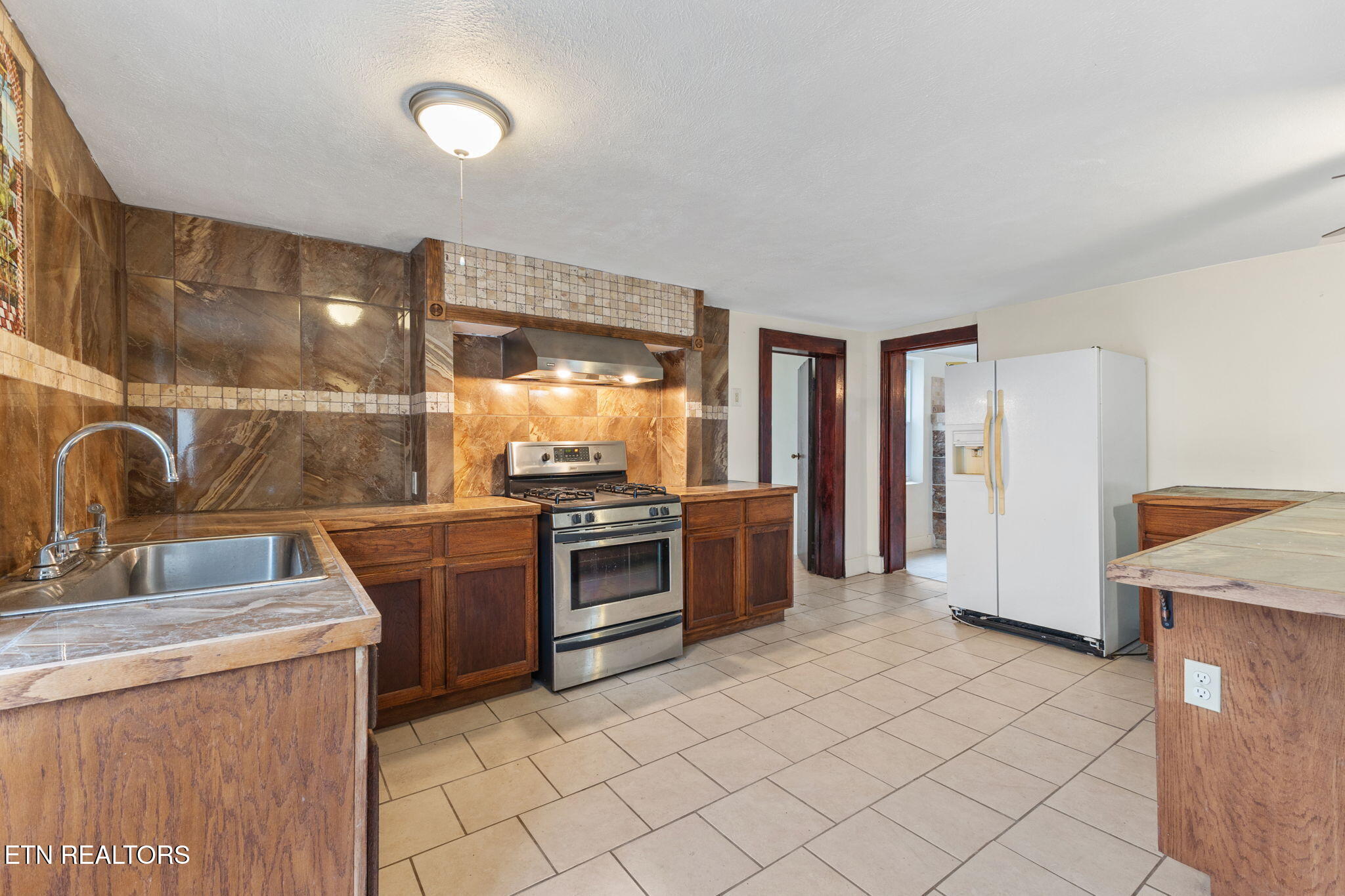 313 N Amhurst Place Englewood TN 37329