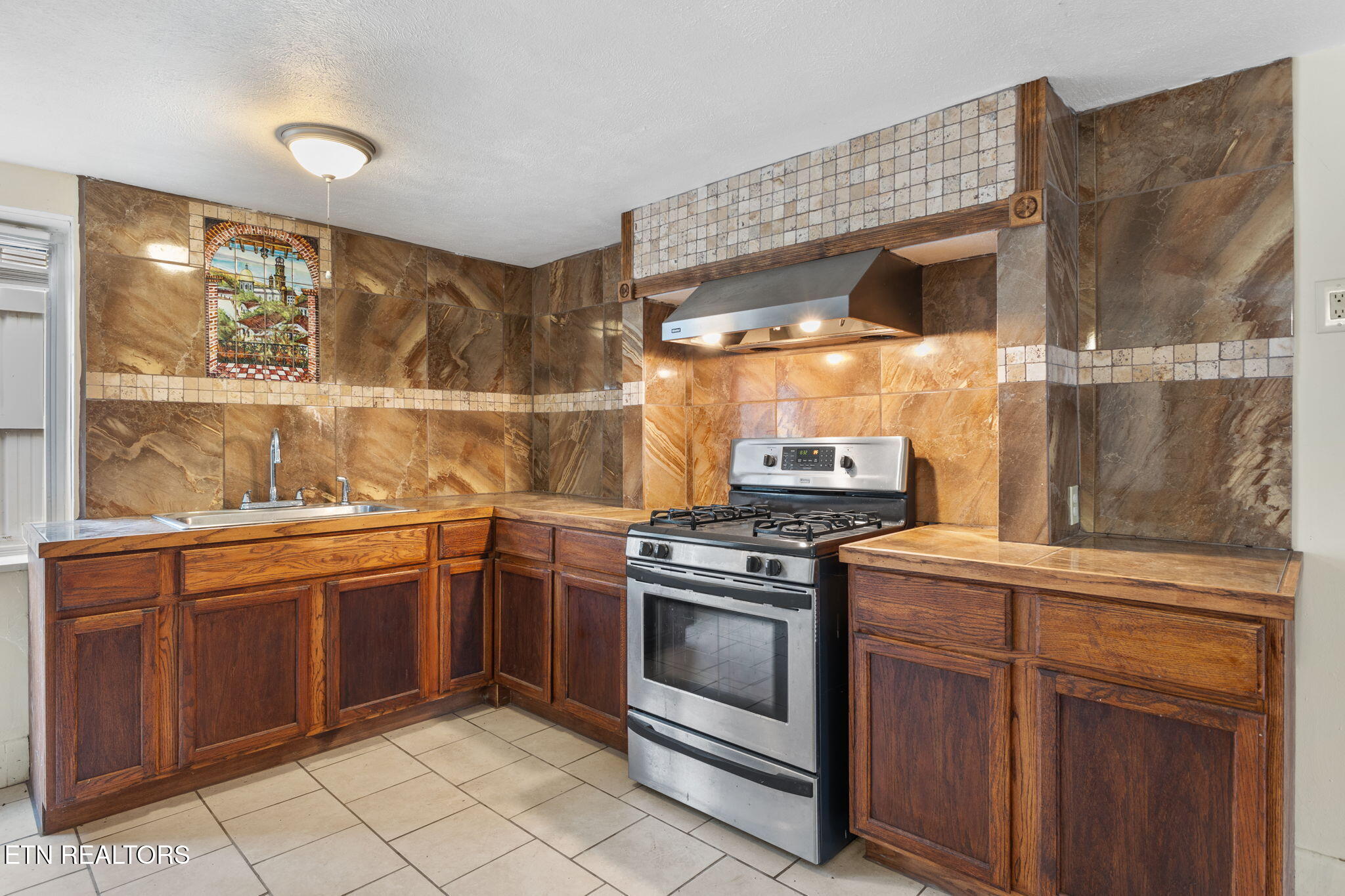 313 N Amhurst Place Englewood TN 37329