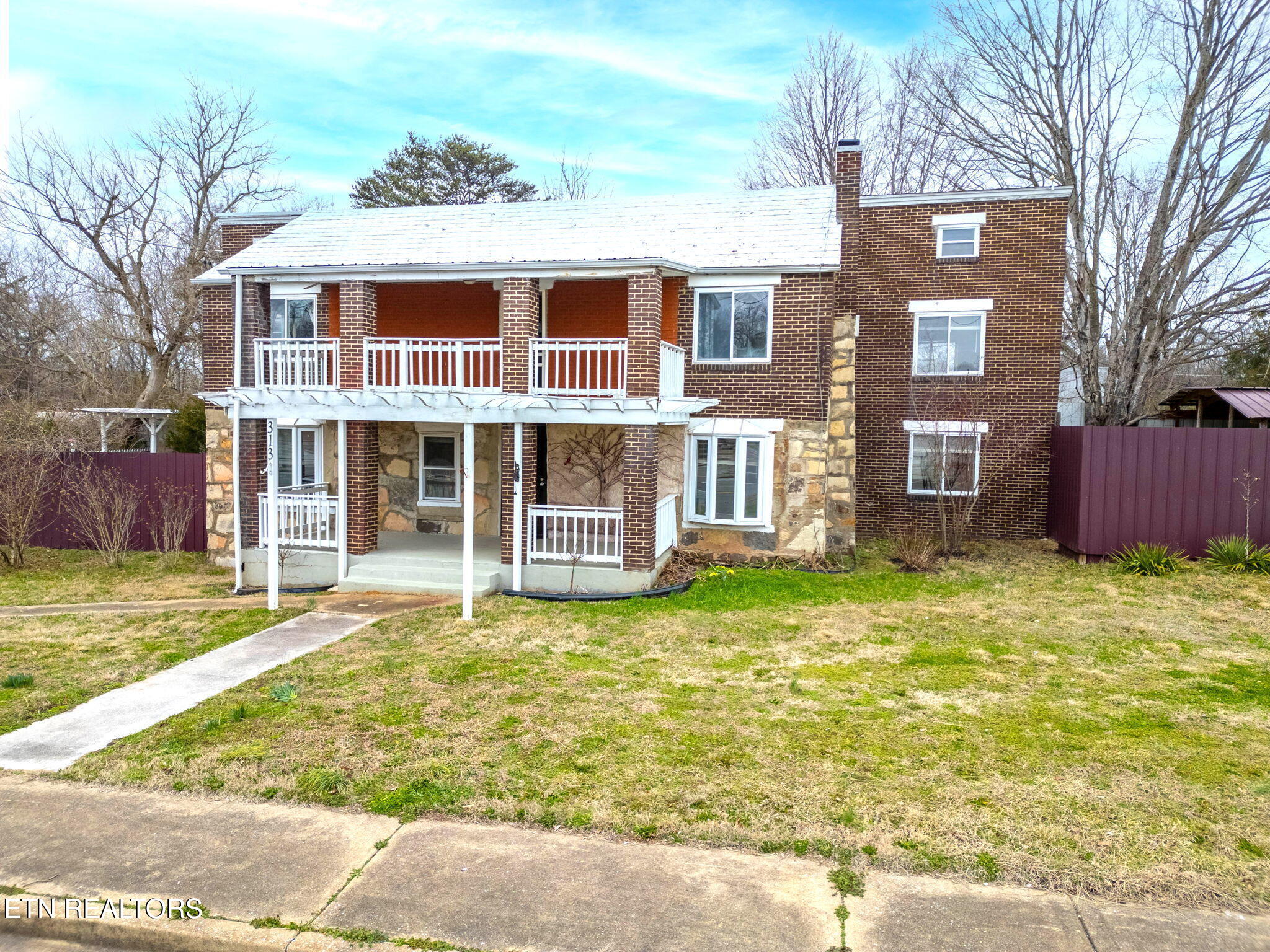 313 N Amhurst Place Englewood TN 37329