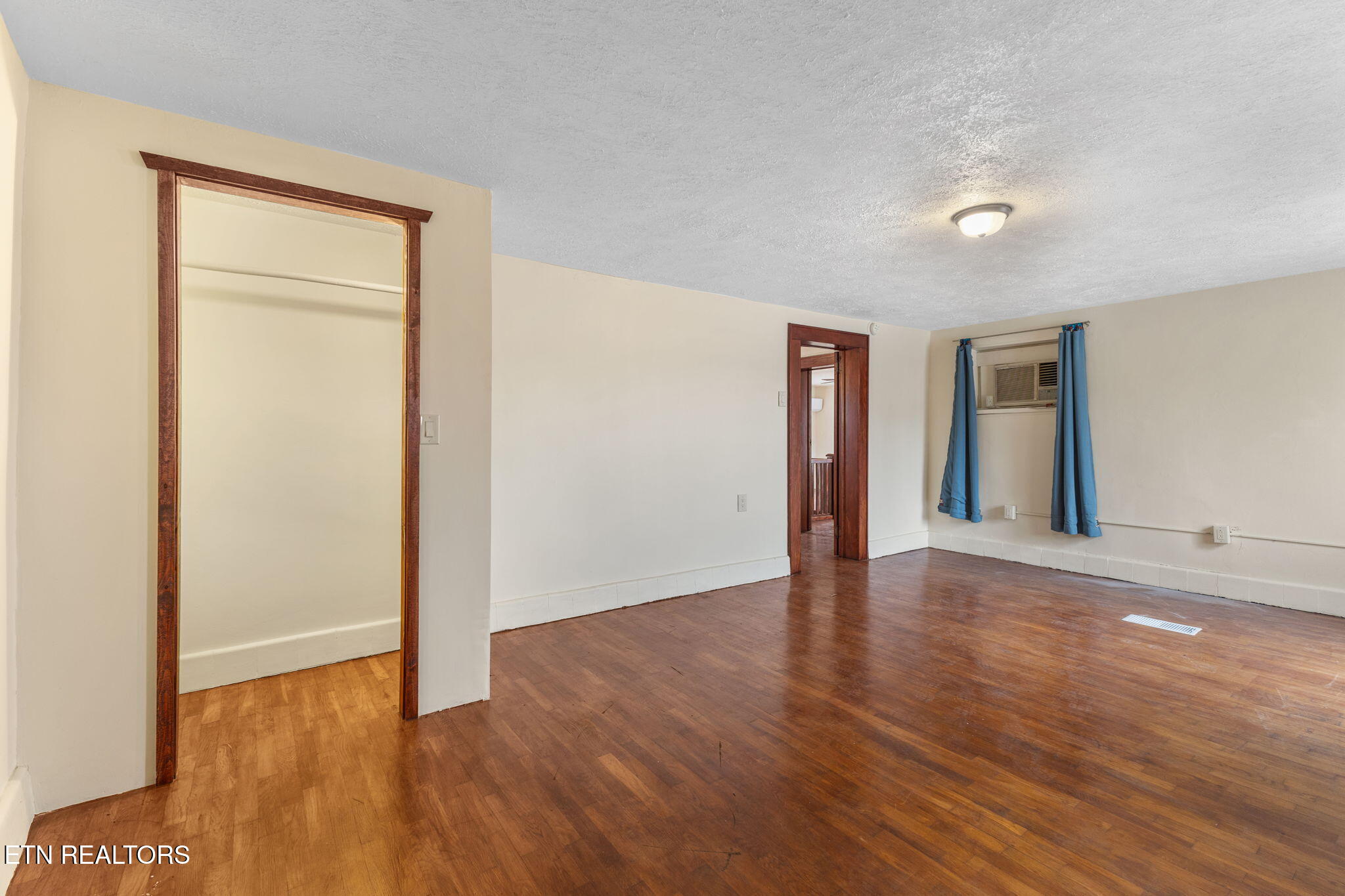 313 N Amhurst Place Englewood TN 37329