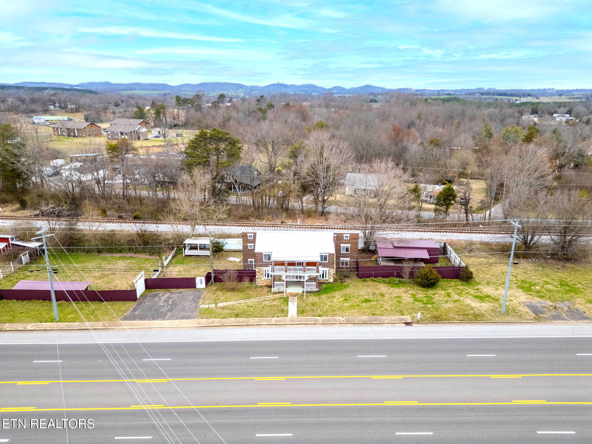 313 N Amhurst Place Englewood TN 37329