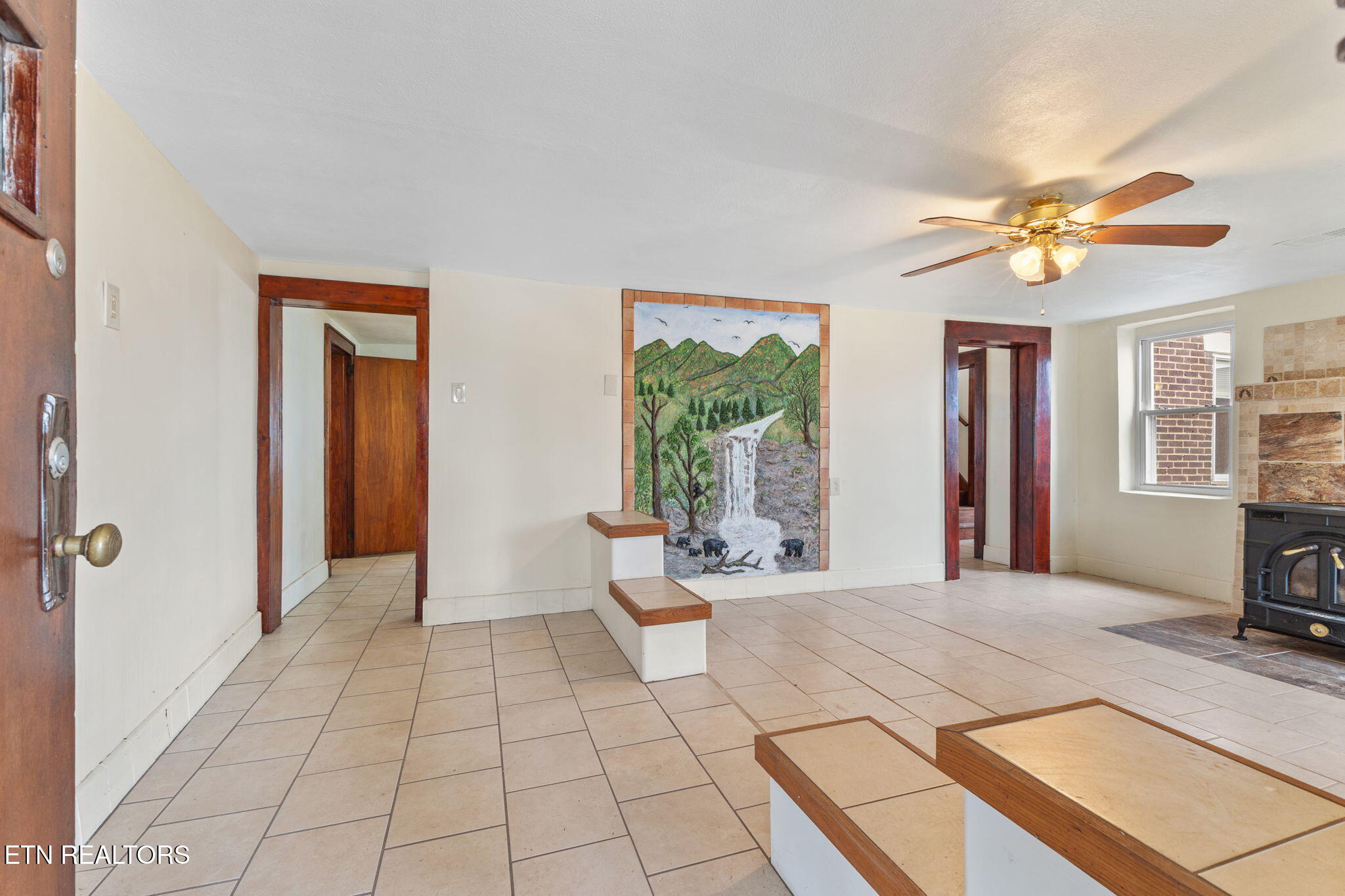 313 N Amhurst Place Englewood TN 37329
