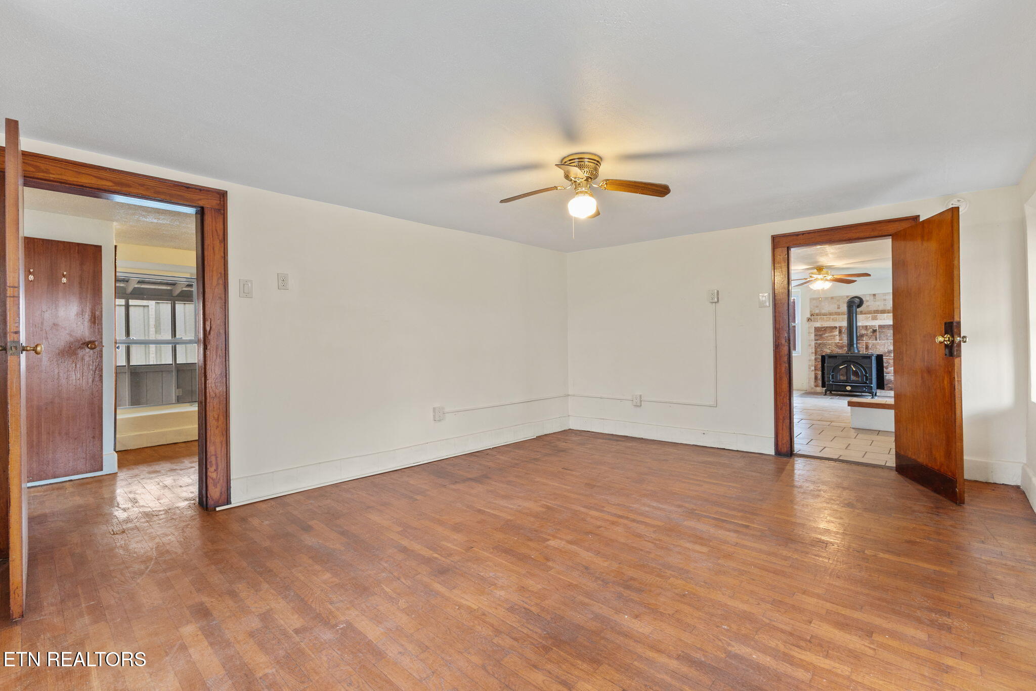 313 N Amhurst Place Englewood TN 37329