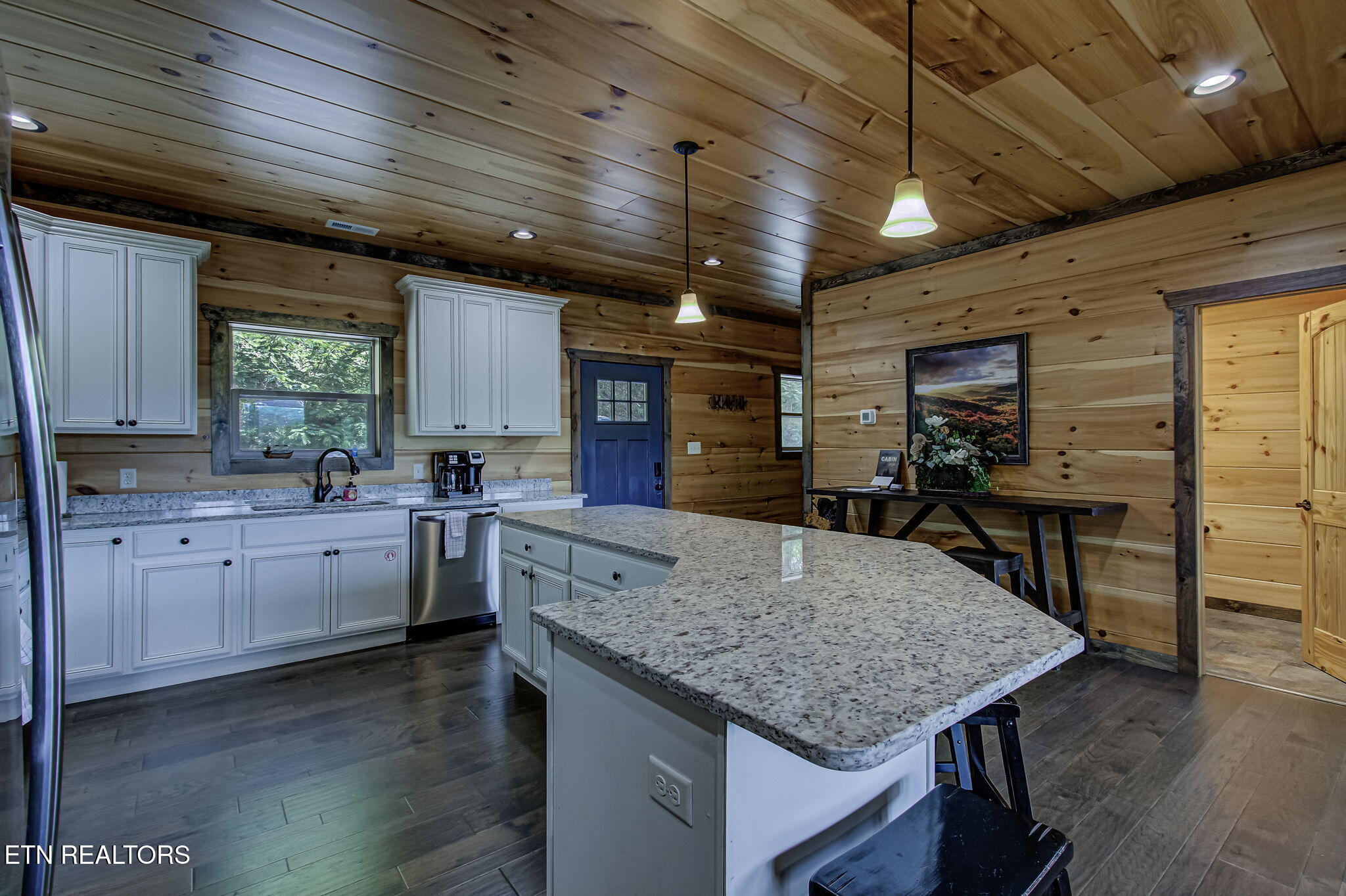 4508 Shangrila Way Sevierville TN 37876