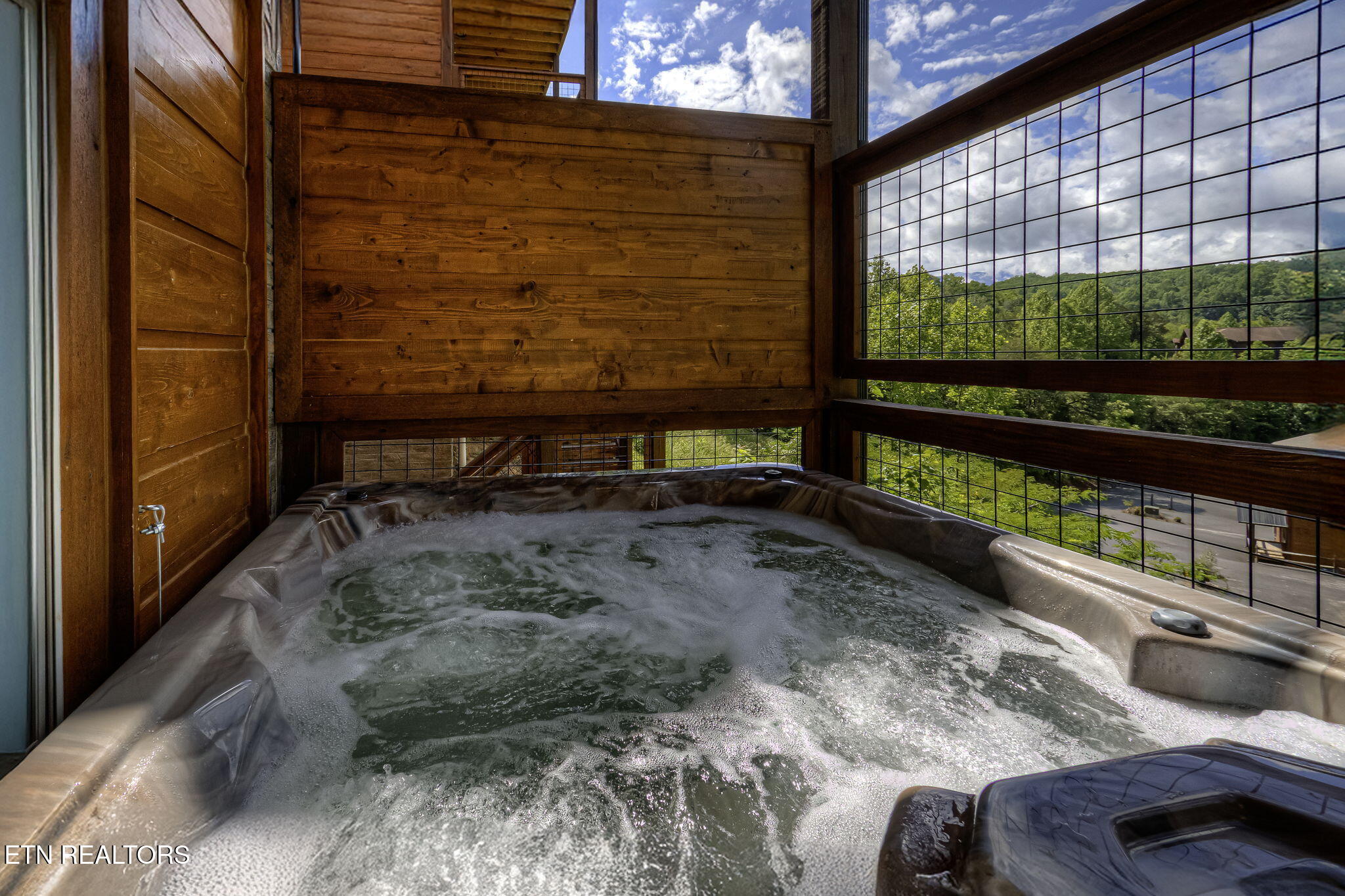 4508 Shangrila Way Sevierville TN 37876