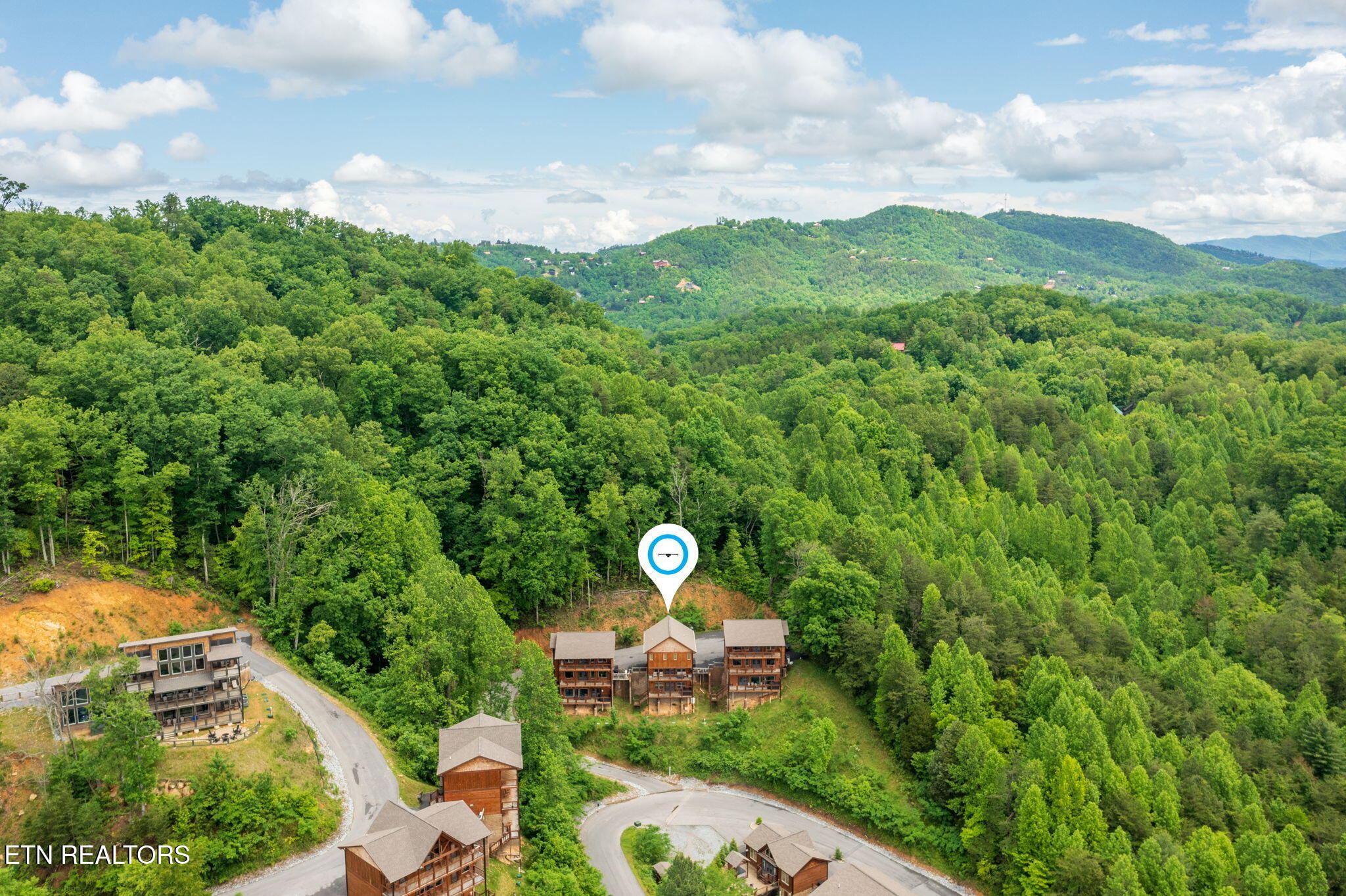 4508 Shangrila Way Sevierville TN 37876