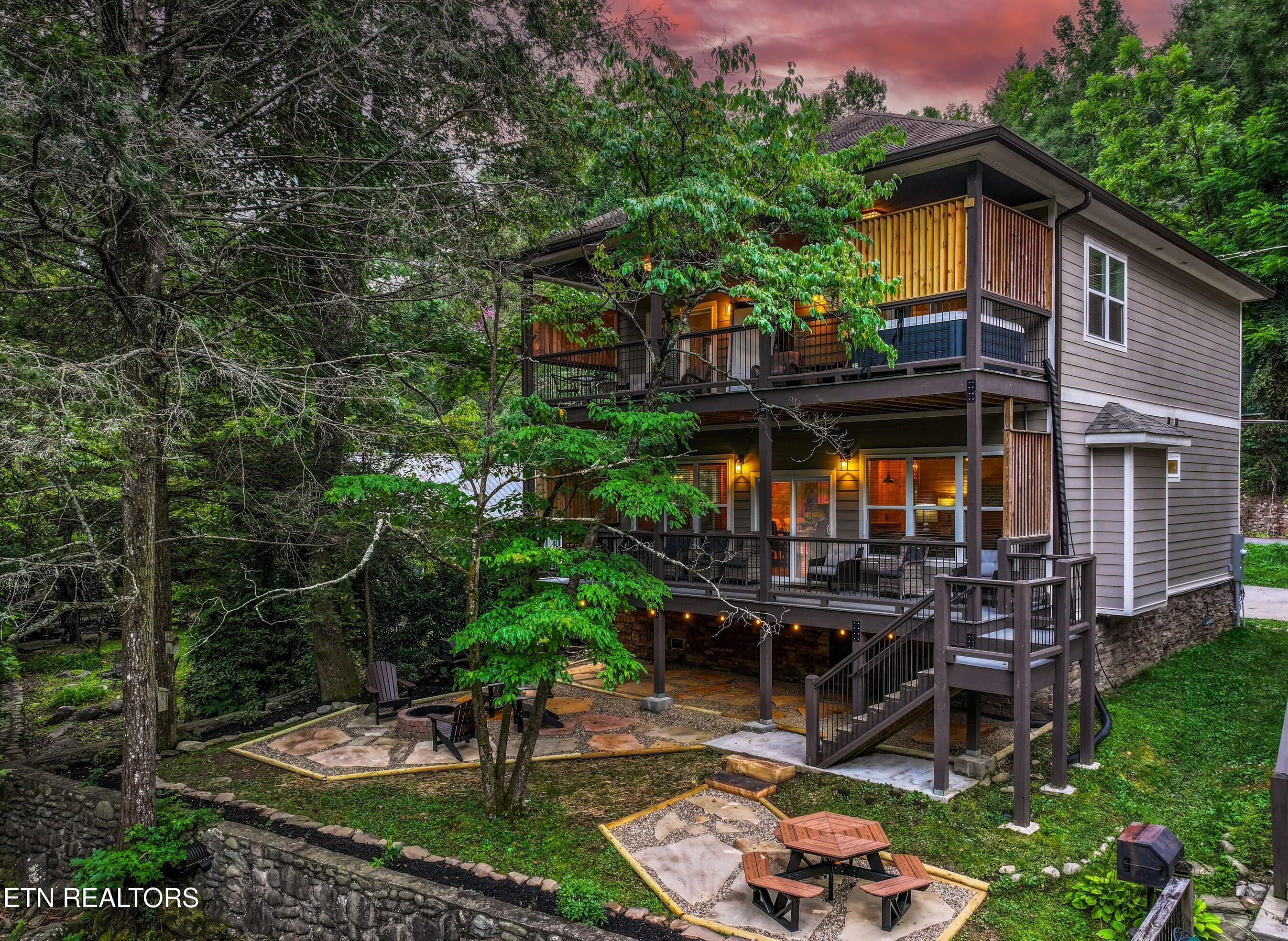 510 Hemlock Street Gatlinburg TN 37738
