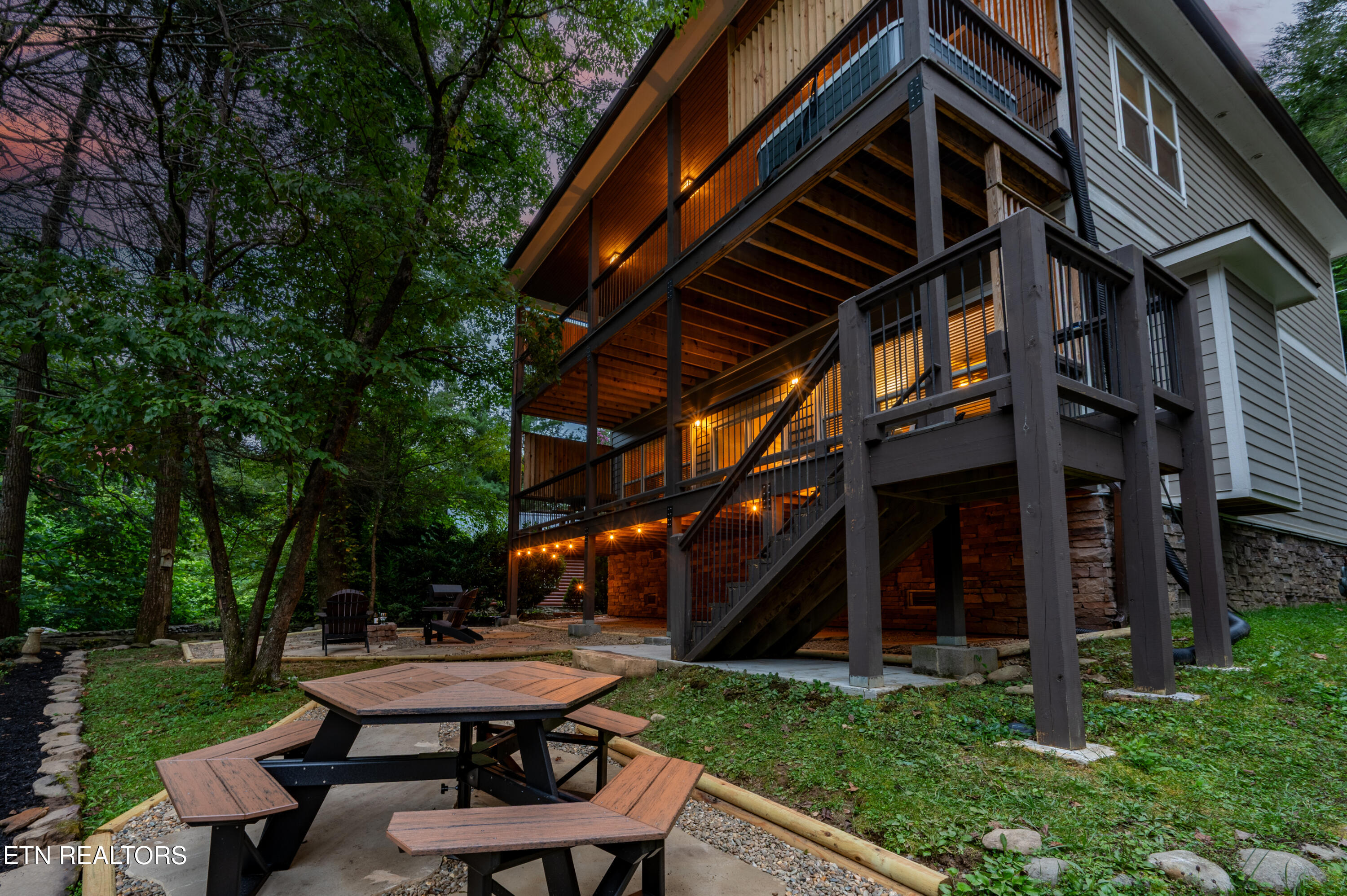 510 Hemlock Street Gatlinburg TN 37738