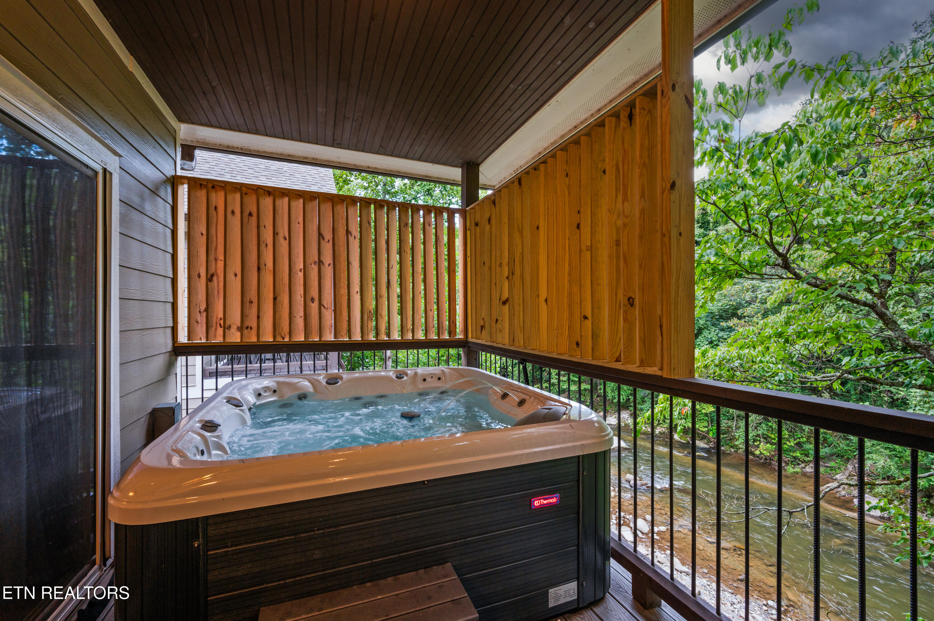 510 Hemlock Street Gatlinburg TN 37738