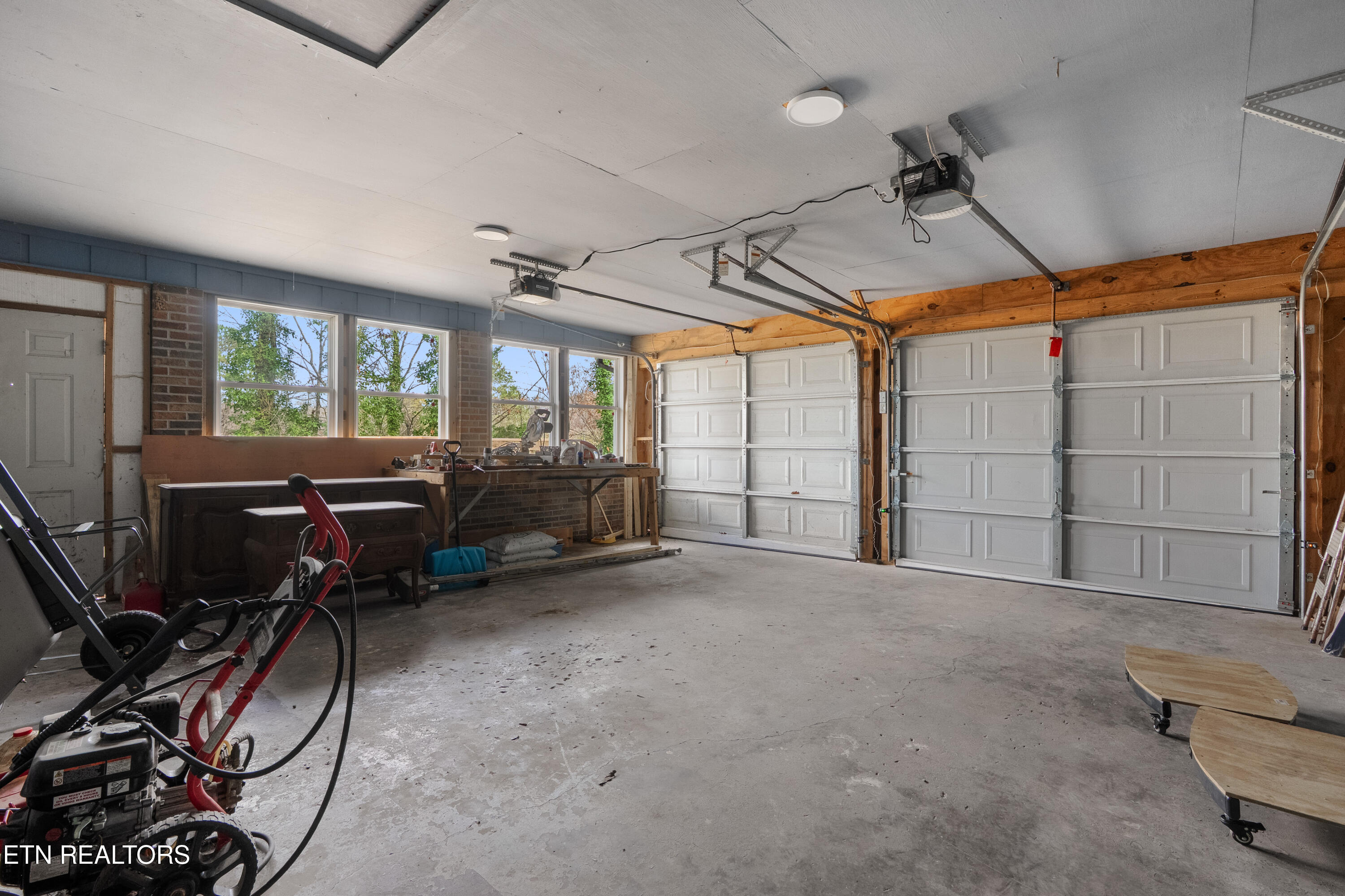 335 Buena Vista Drive Sevierville TN 37876