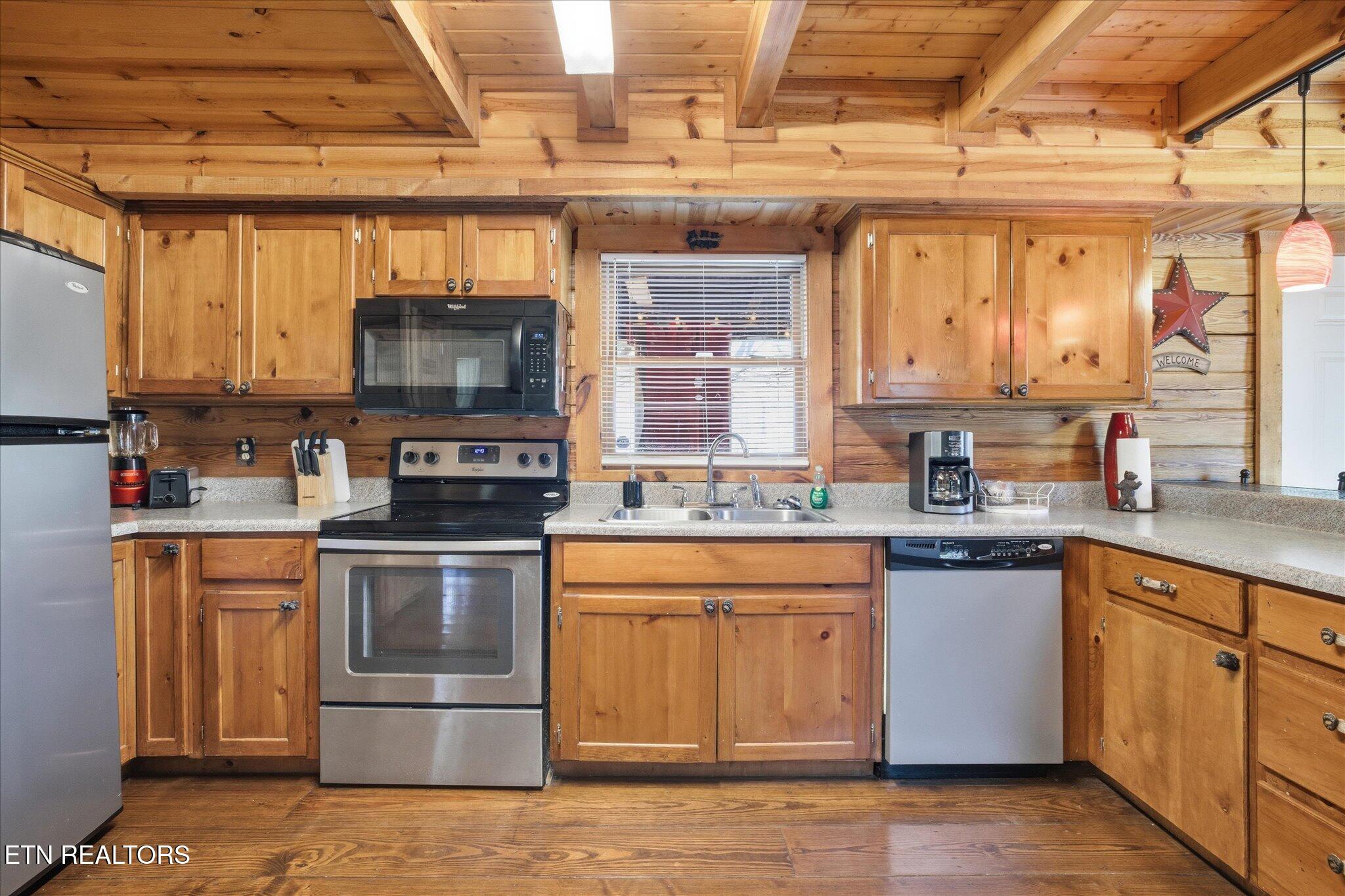 1520 Seagle Hollow Road Sevierville TN 37876