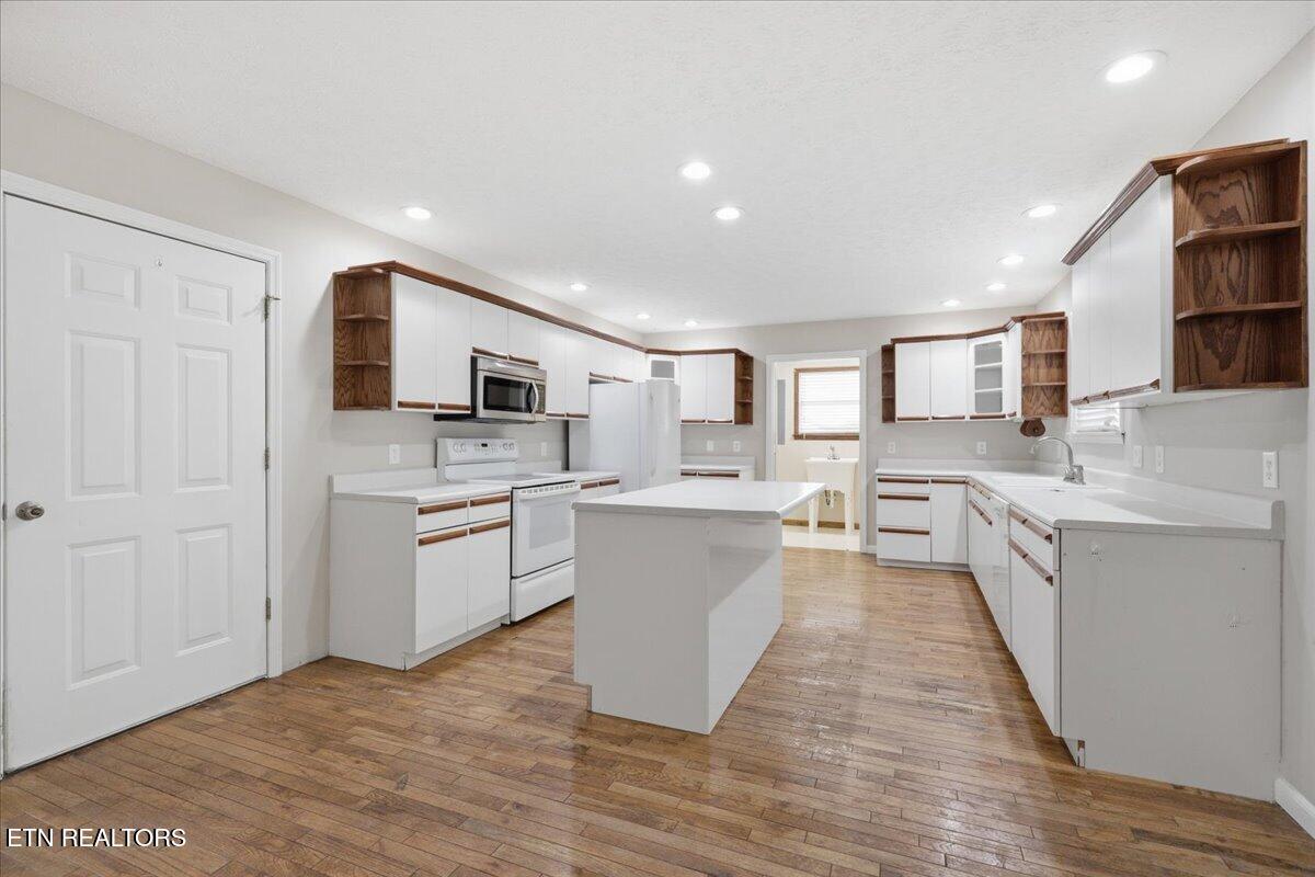 1401 Misty Ridge Drive Lenoir City TN 37772