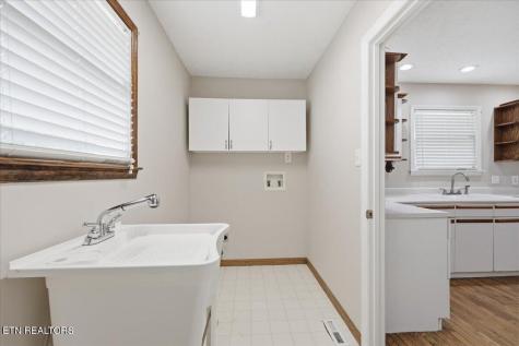 1401 Misty Ridge Drive Lenoir City TN 37772