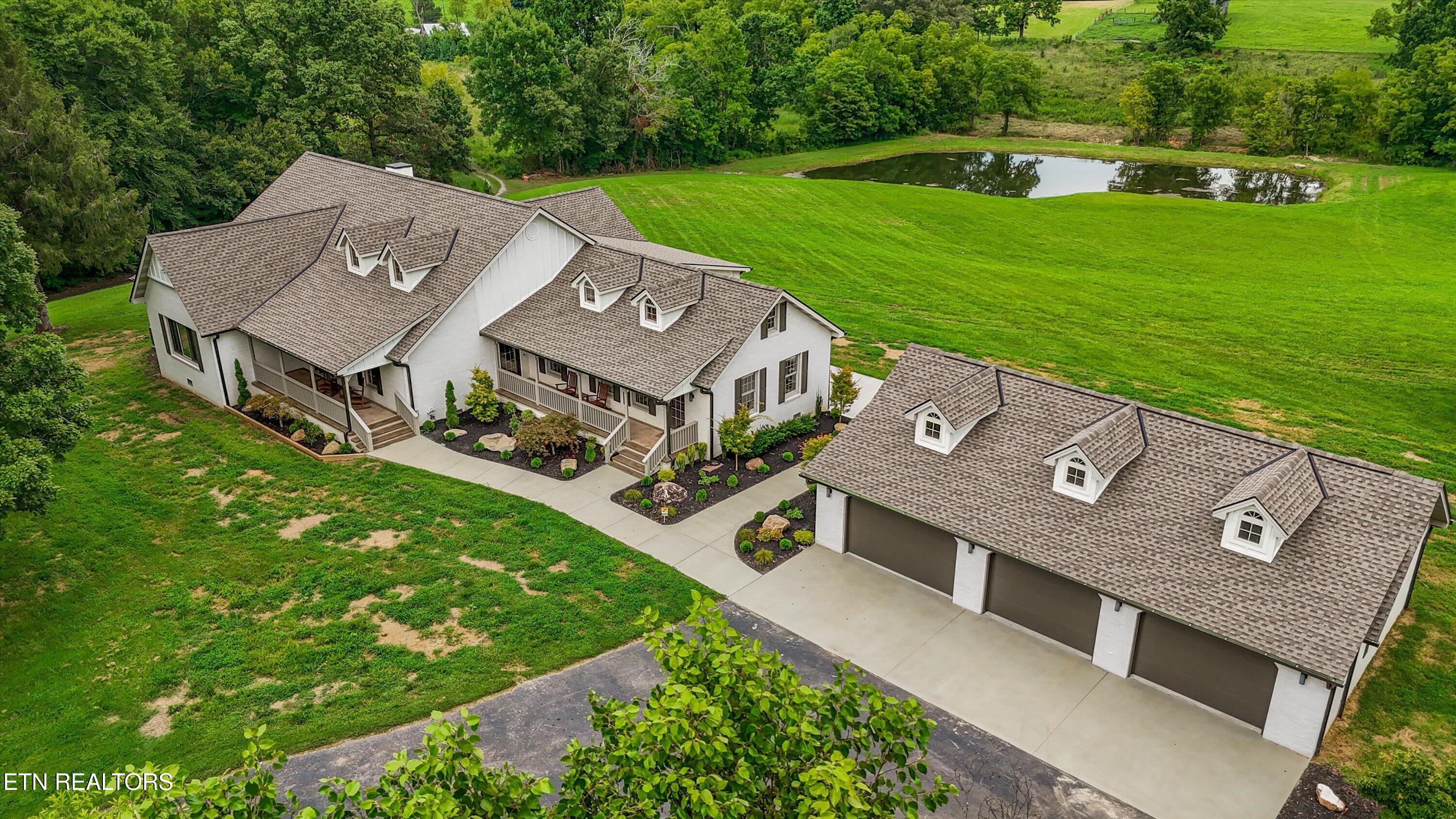 1418 Old Powder Springs Way Sevierville TN 37876