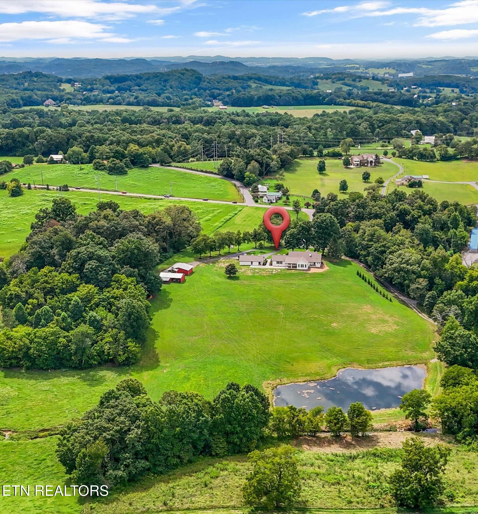 1418 Old Powder Springs Way Sevierville TN 37876