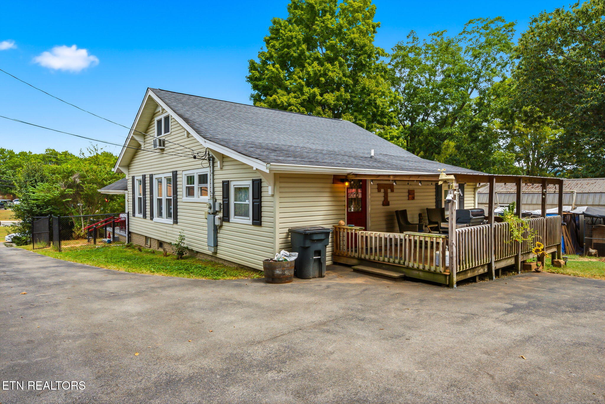 7427 Andersonville Pike Knoxville TN 37938
