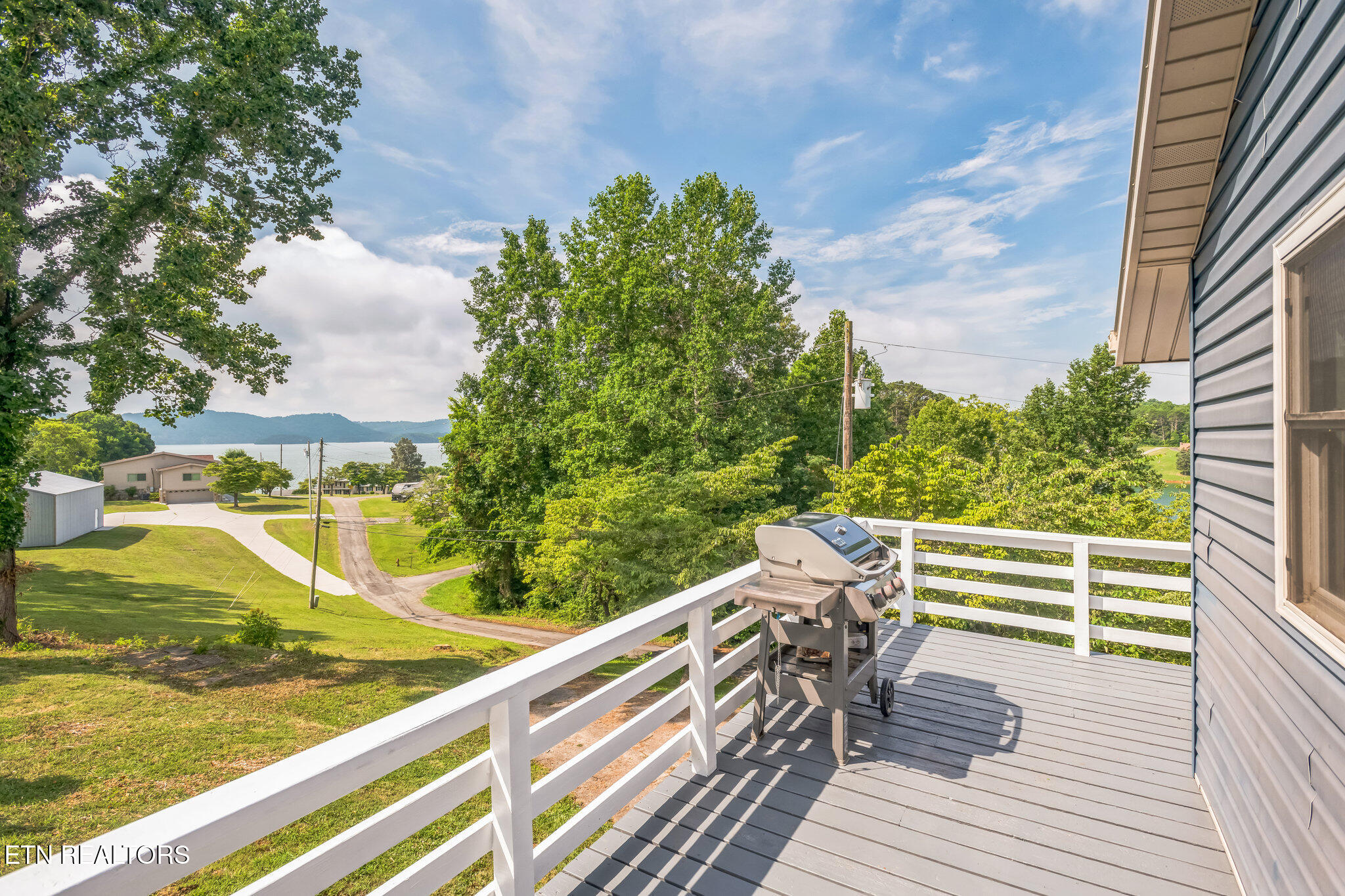 769 Gilmore Road Bean Station TN 37708