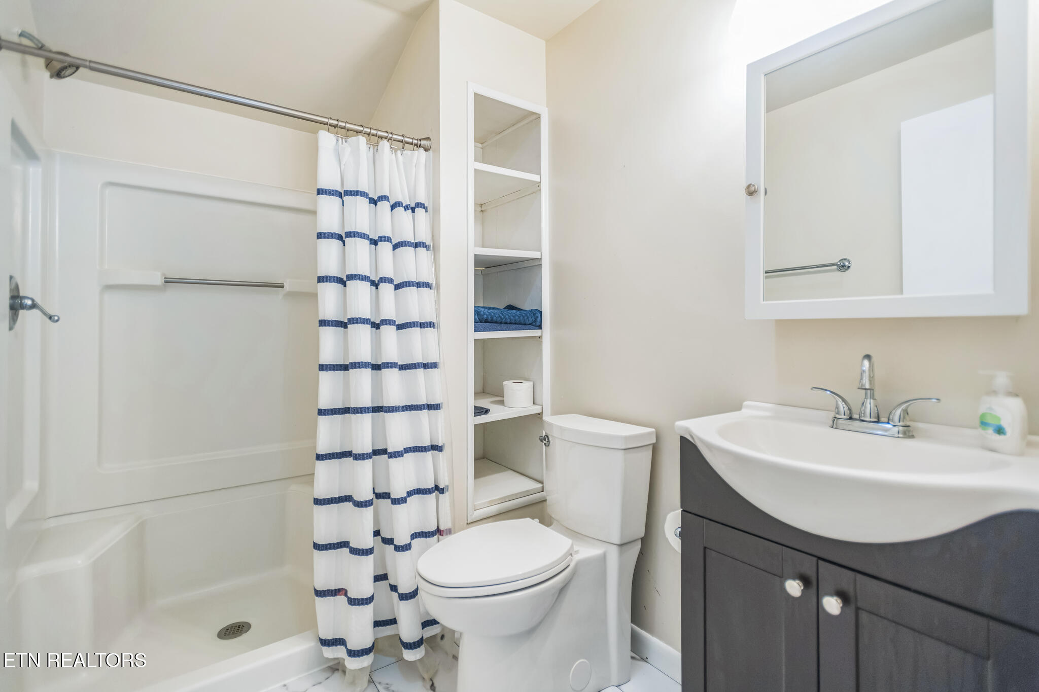 769 Gilmore Road Bean Station TN 37708