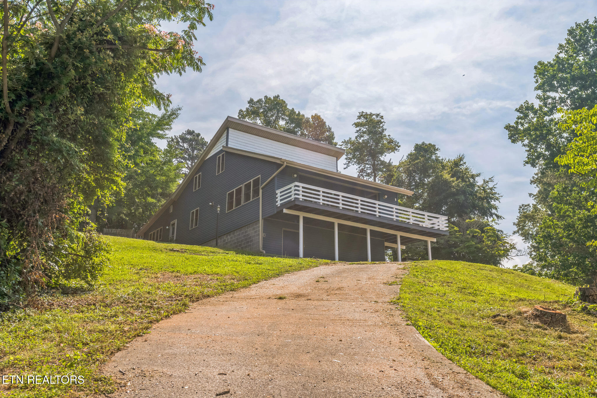 769 Gilmore Road Bean Station TN 37708