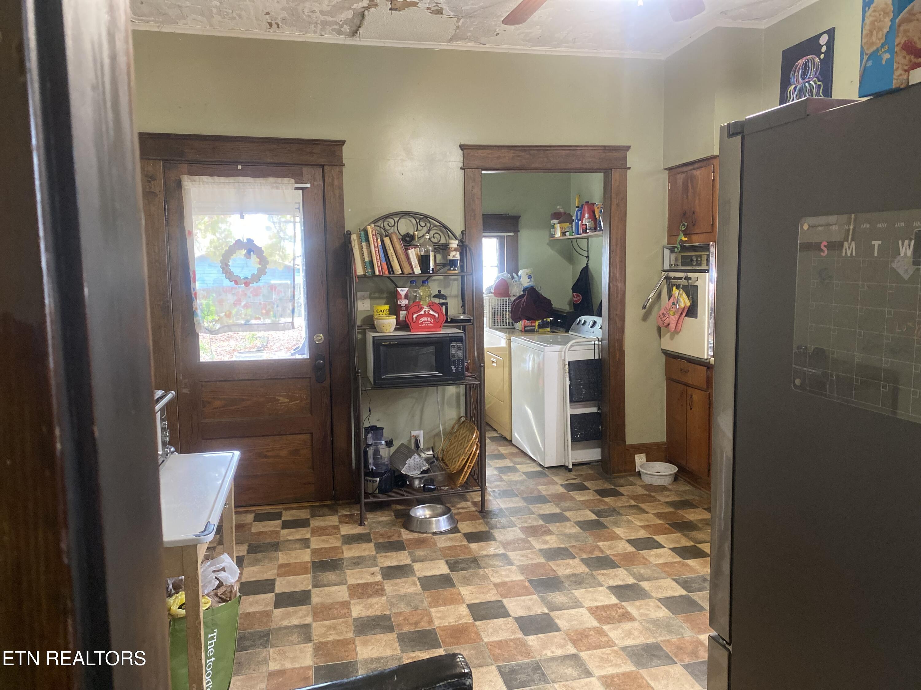 622 Atlantic Avenue Knoxville TN 37917