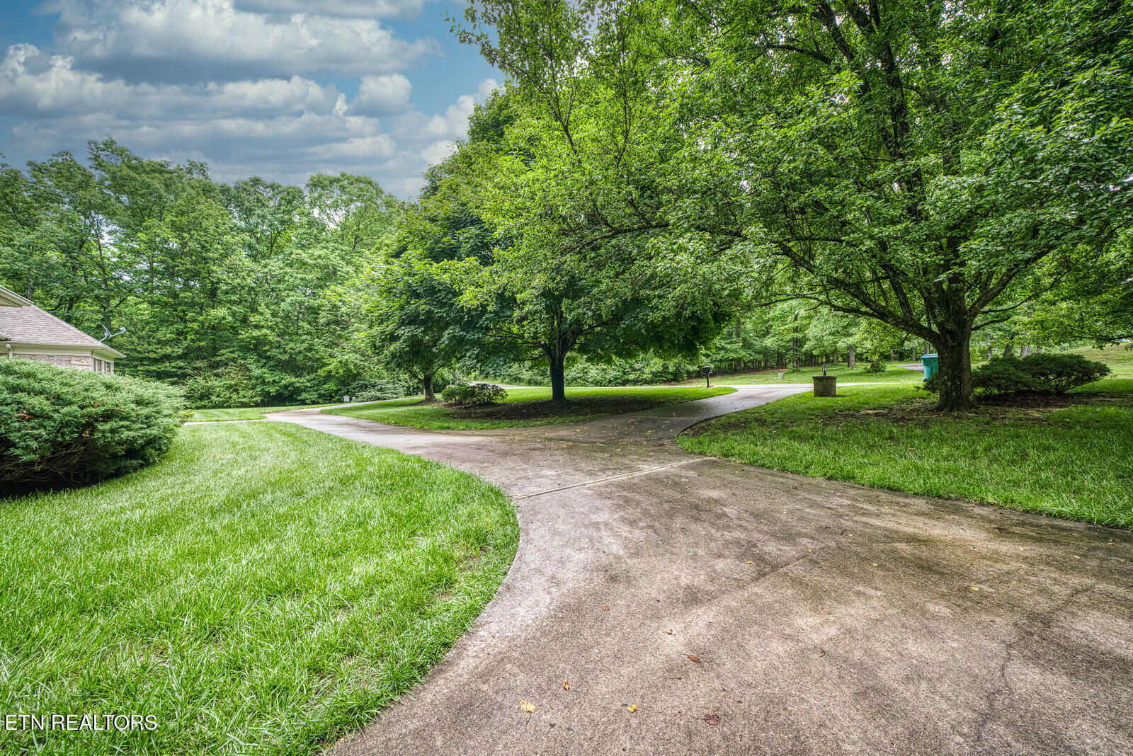 60 Bluff Road Crossville TN 38555