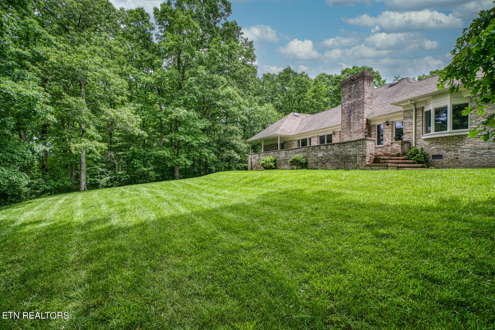 60 Bluff Road Crossville TN 38555