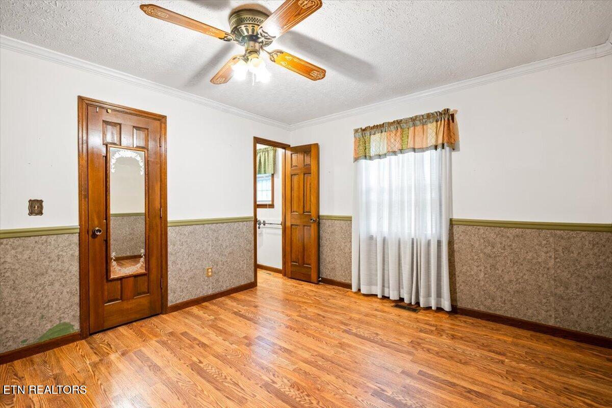 318 Springfield Drive Lafollette TN 37766