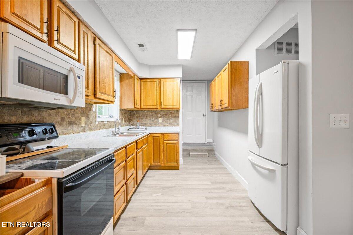 318 Springfield Drive Lafollette TN 37766