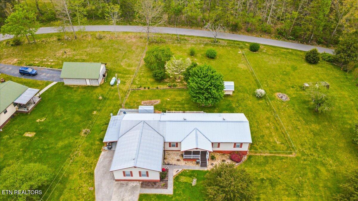 318 Springfield Drive Lafollette TN 37766