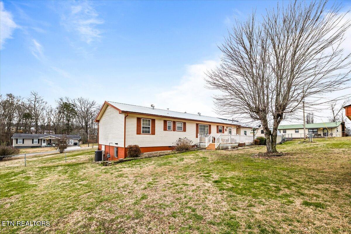 318 Springfield Drive Lafollette TN 37766