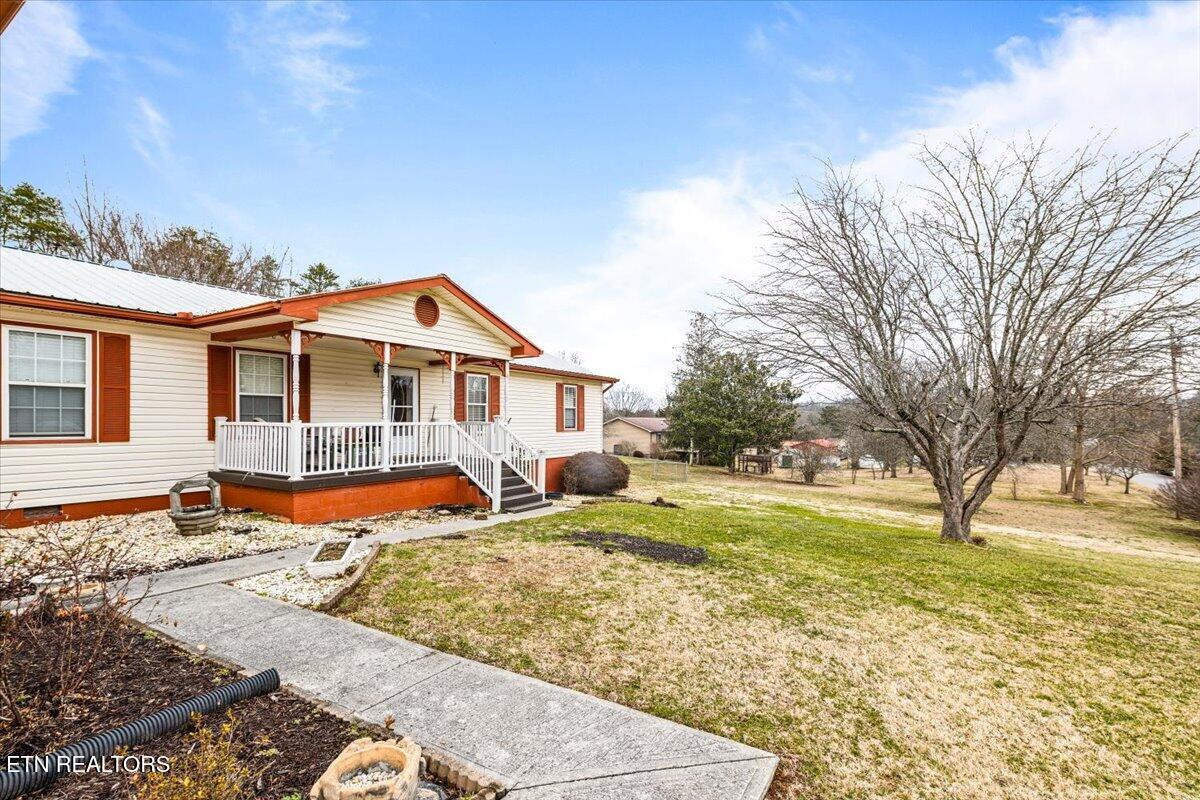 318 Springfield Drive Lafollette TN 37766