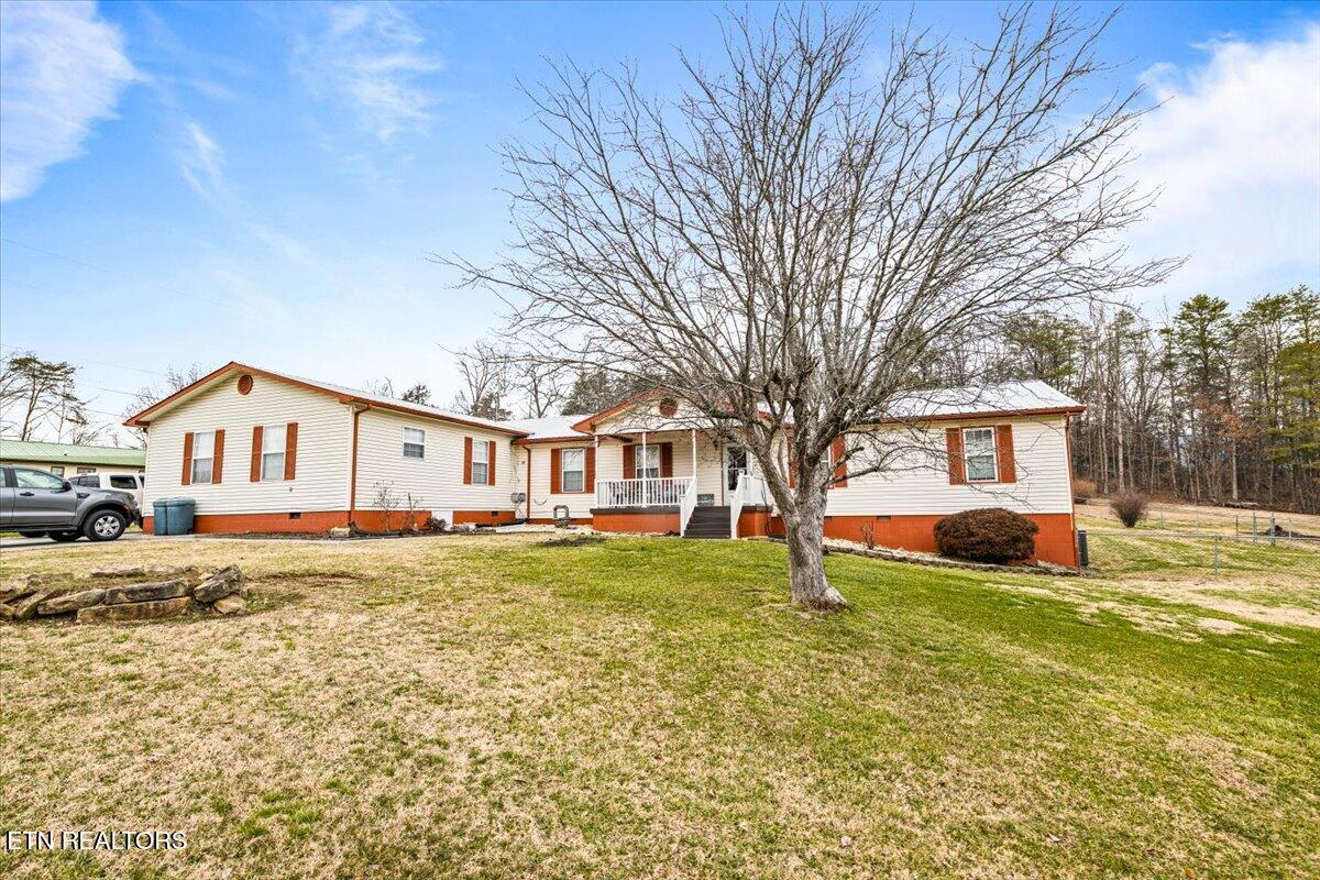 318 Springfield Drive Lafollette TN 37766