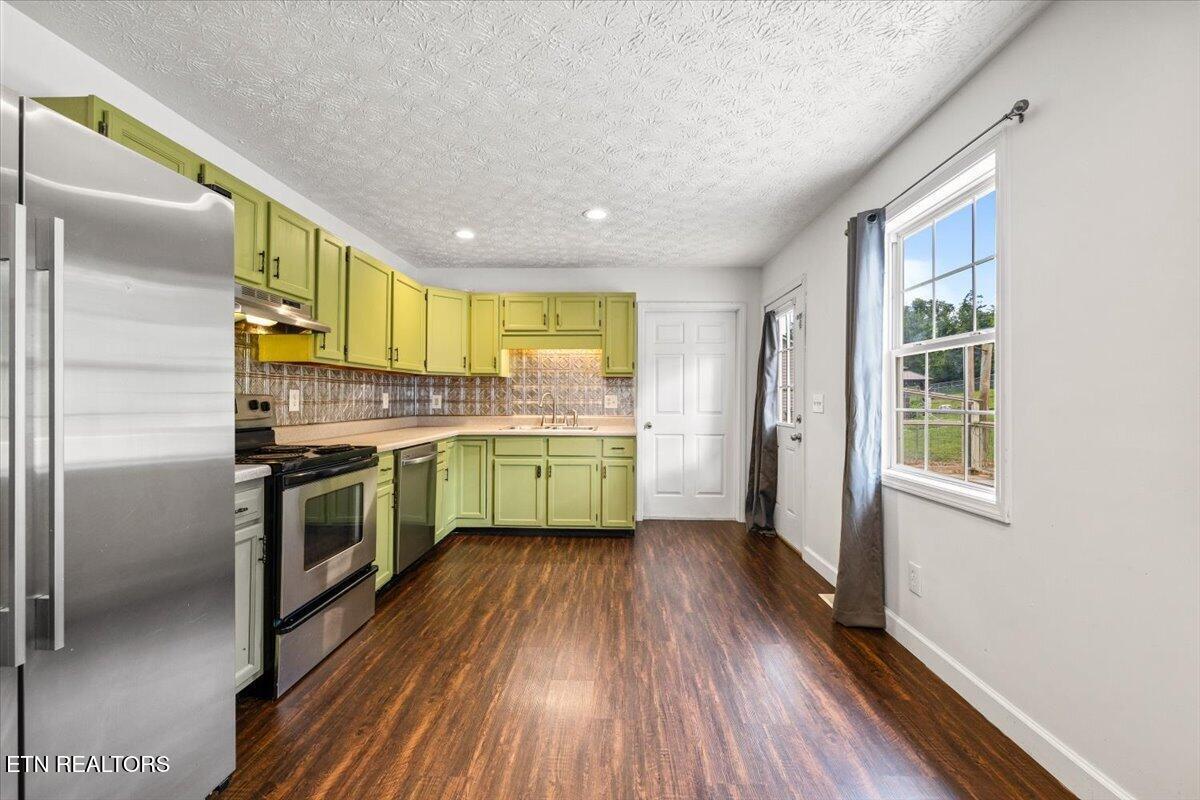 170 S Burress Lane Jacksboro TN 37757