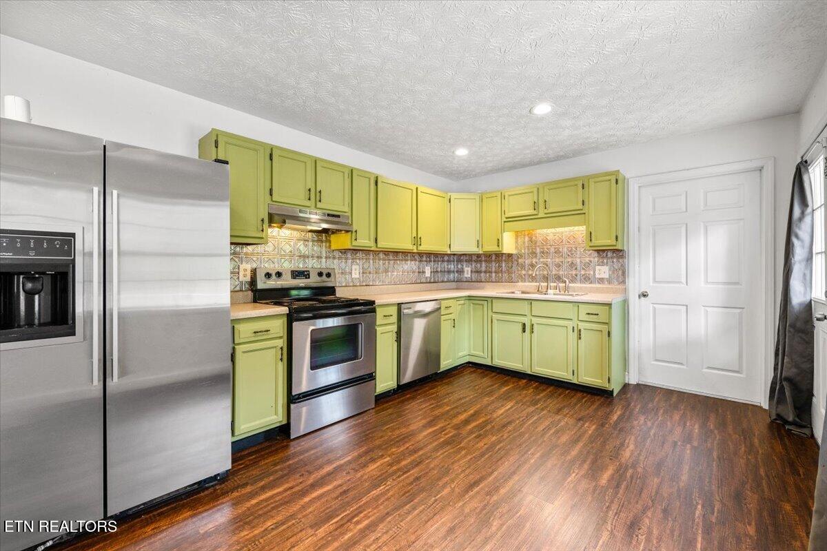 170 S Burress Lane Jacksboro TN 37757