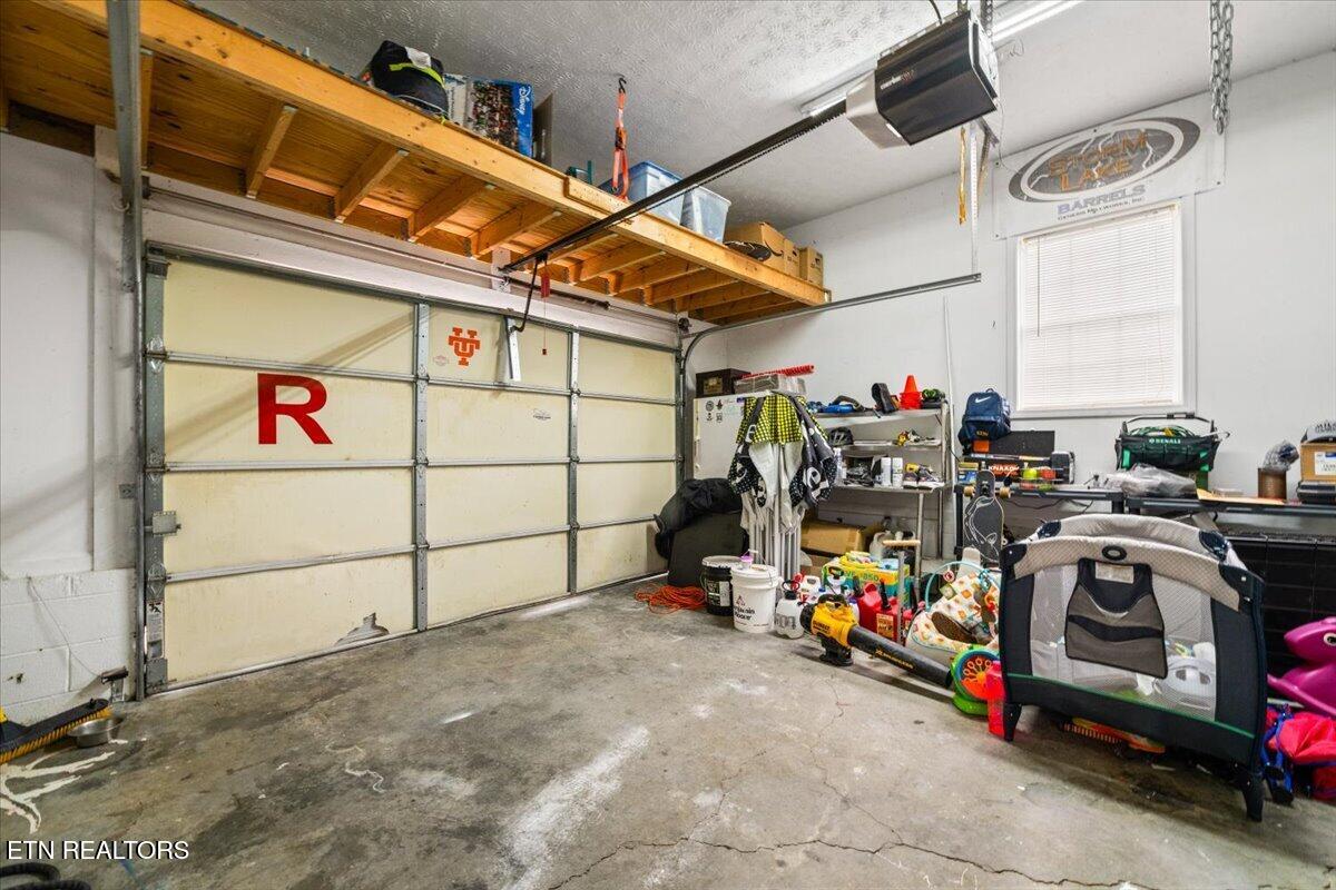 170 S Burress Lane Jacksboro TN 37757