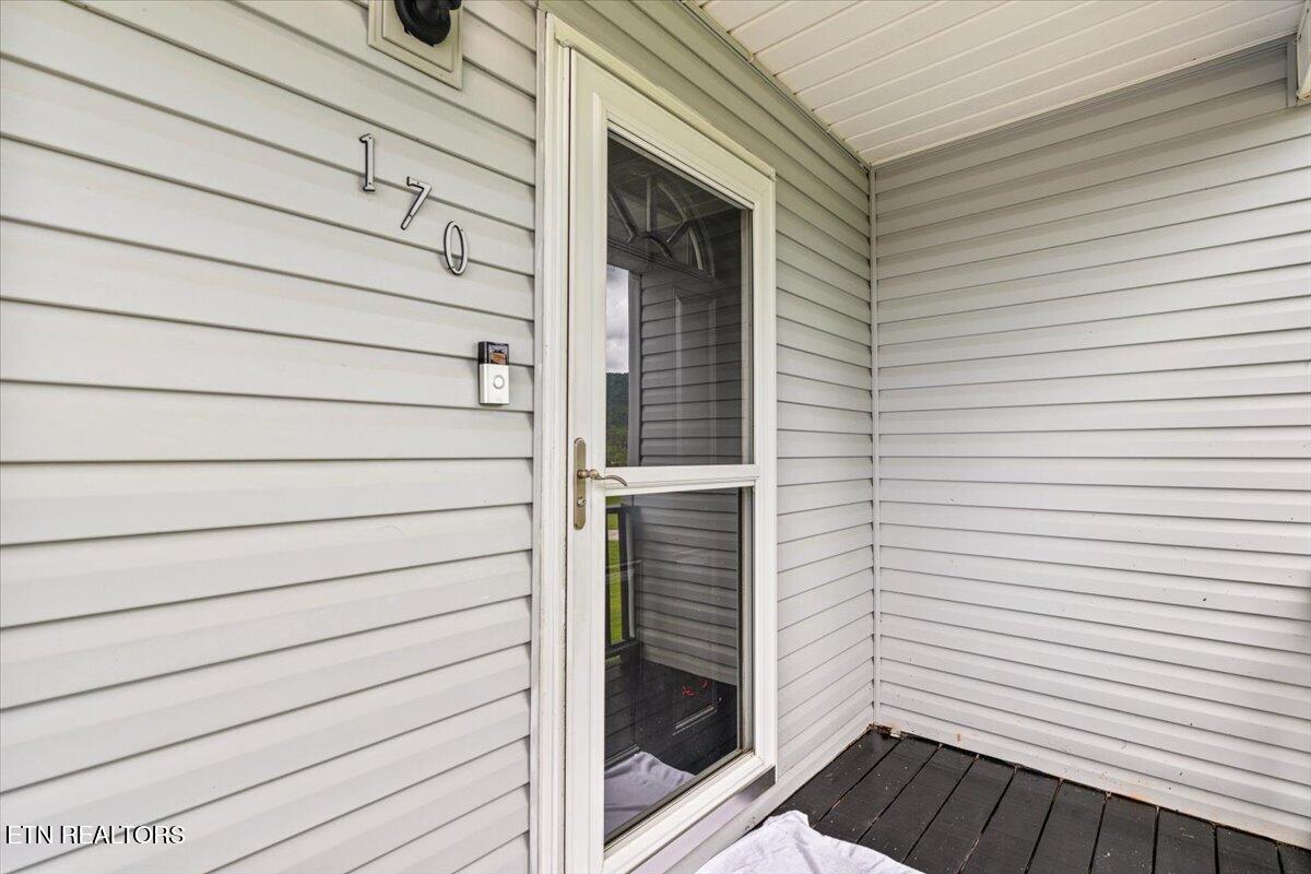 170 S Burress Lane Jacksboro TN 37757