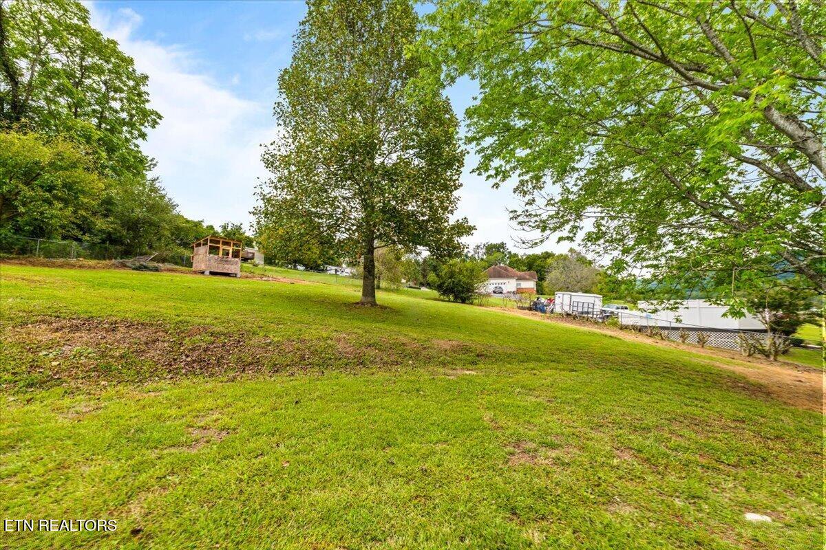 170 S Burress Lane Jacksboro TN 37757