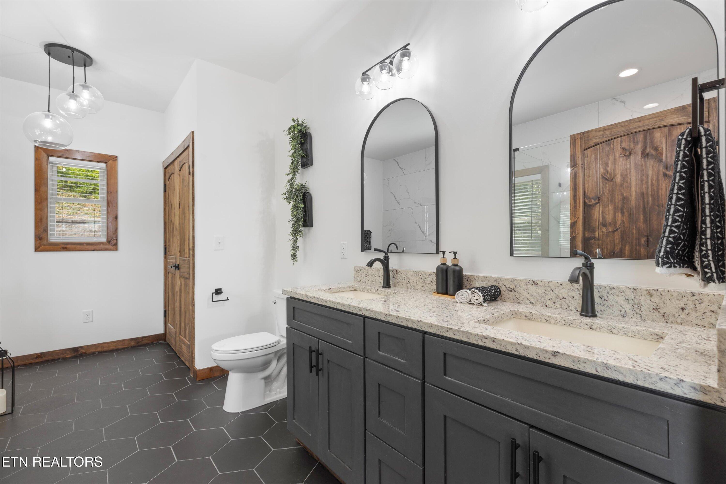 647 Kristis Place Gatlinburg TN 37738