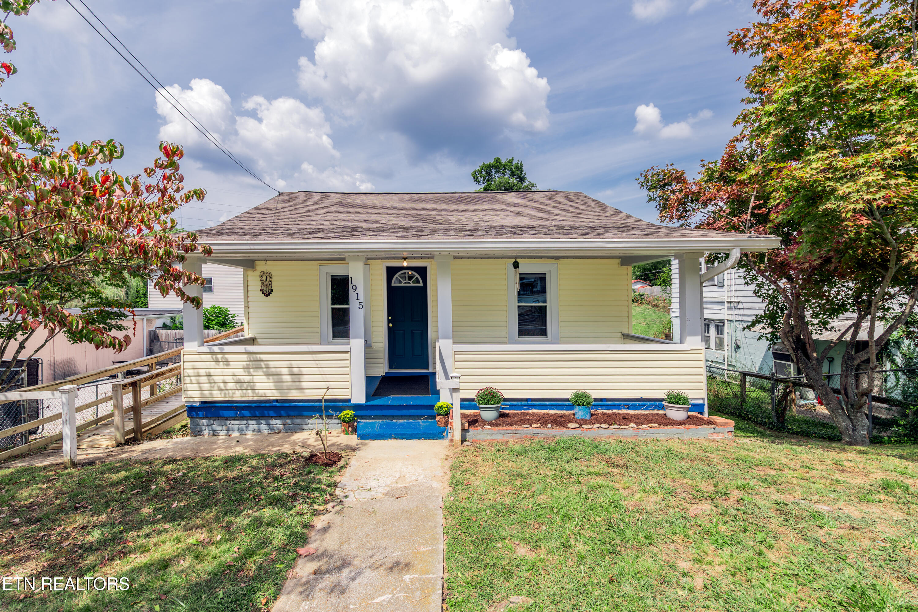 1915 Mccroskey Avenue Knoxville TN 37917