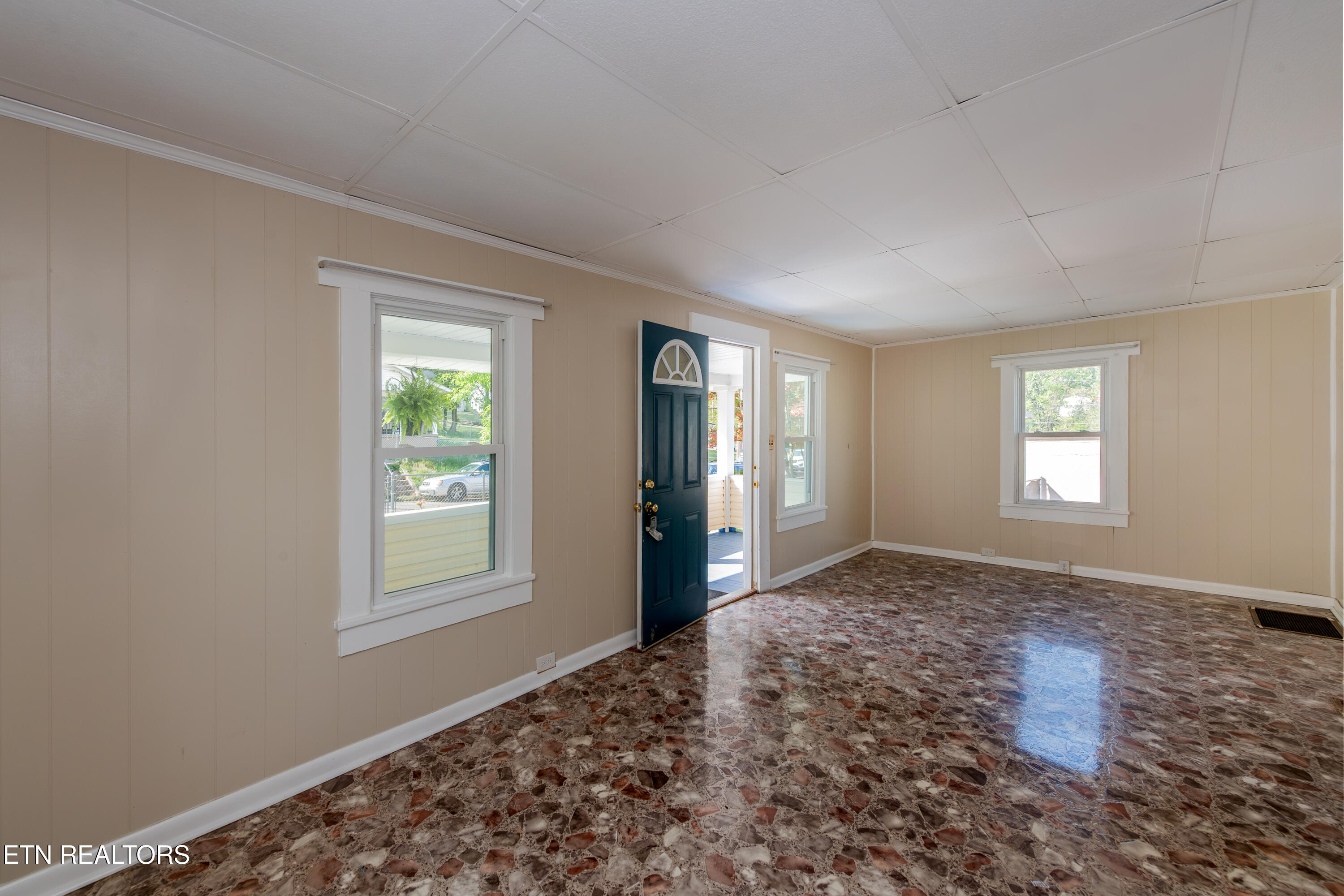 1915 Mccroskey Avenue Knoxville TN 37917